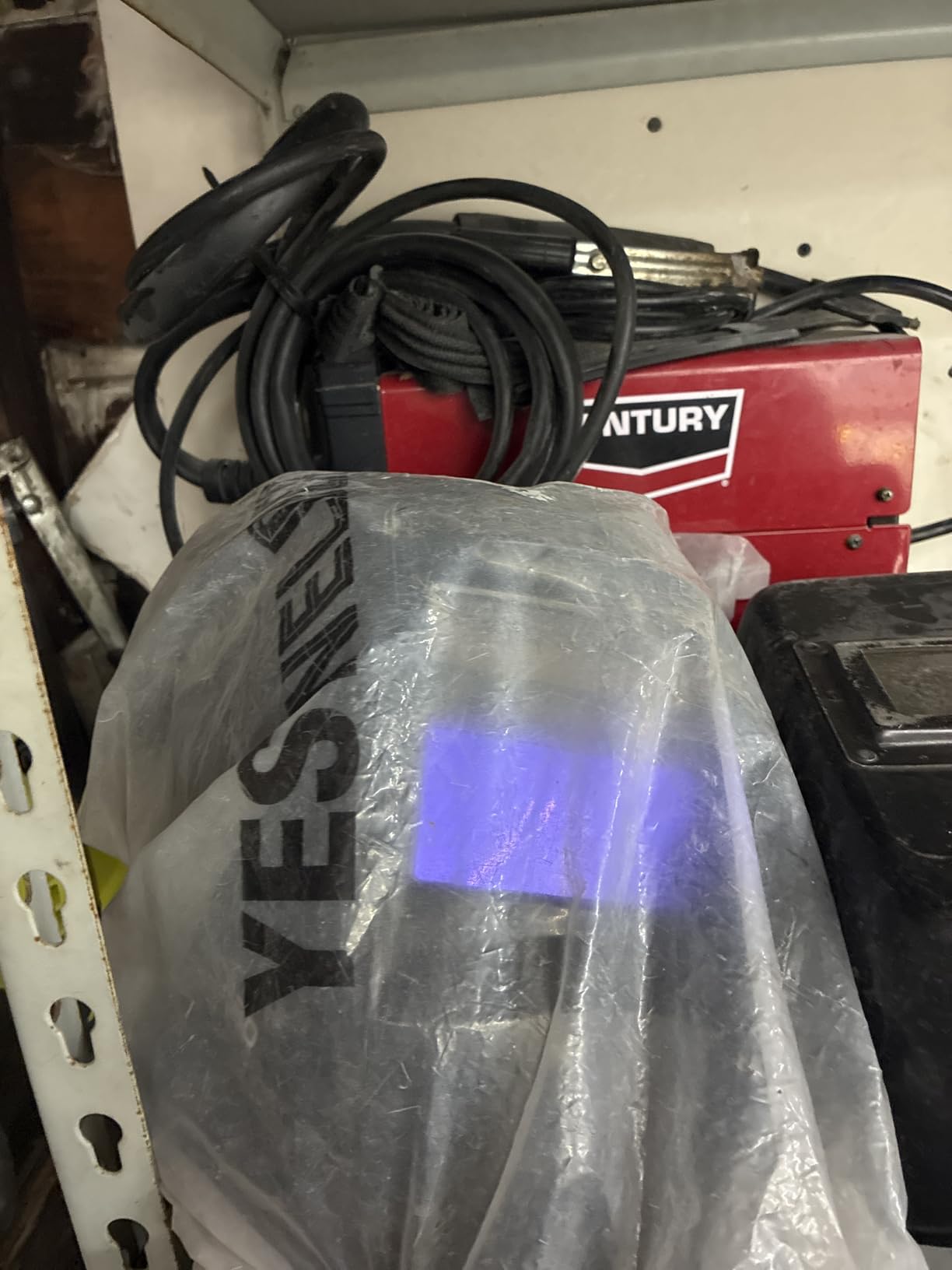 YESWELDER Auto Darkening Welding Helmet, Blue Light Blocking, 1/1/1/1 True Color Solar Powered Welding Hood with 2 Arc Sensors, Wide Shade 3.5/9-13 Welder Mask for TIG MIG ARC and Grind customer photo 1