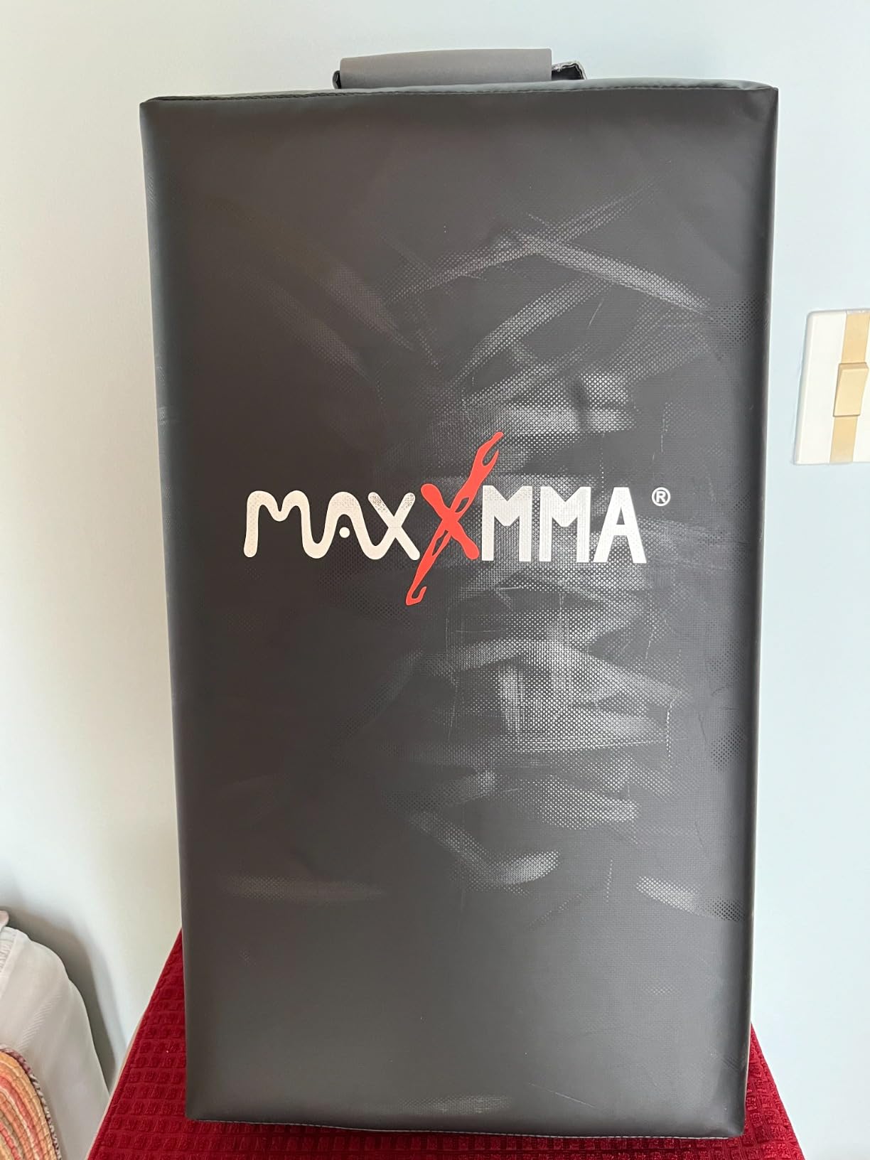 MaxxMMA Kick Shield, Boxing Punching Pad Kickboxing Muay Thai Training Foot Target Strike Body Shield, Great for MMA, TKD, Krav MAGA, Martial Arts, Karate Workout (Black) customer photo 1