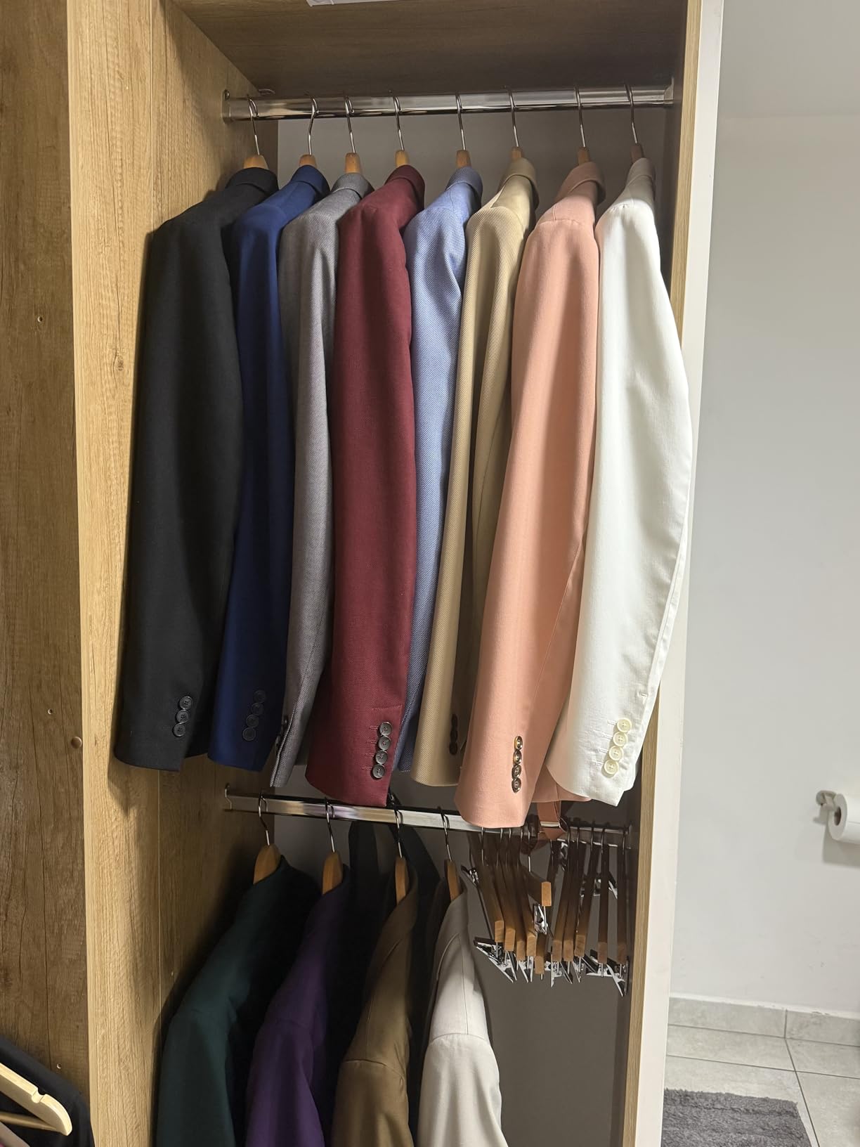 Nature Smile Luxury Mahogany Wooden Suit Hangers - 6 Pack - Wood Coat Hangers,Jacket Outerwear Shirt Hangers,Glossy Finish with Extra-Wide Shoulder, 360 Degree Swivel Hooks & Anti-Slip Bar with Screw customer photo 1