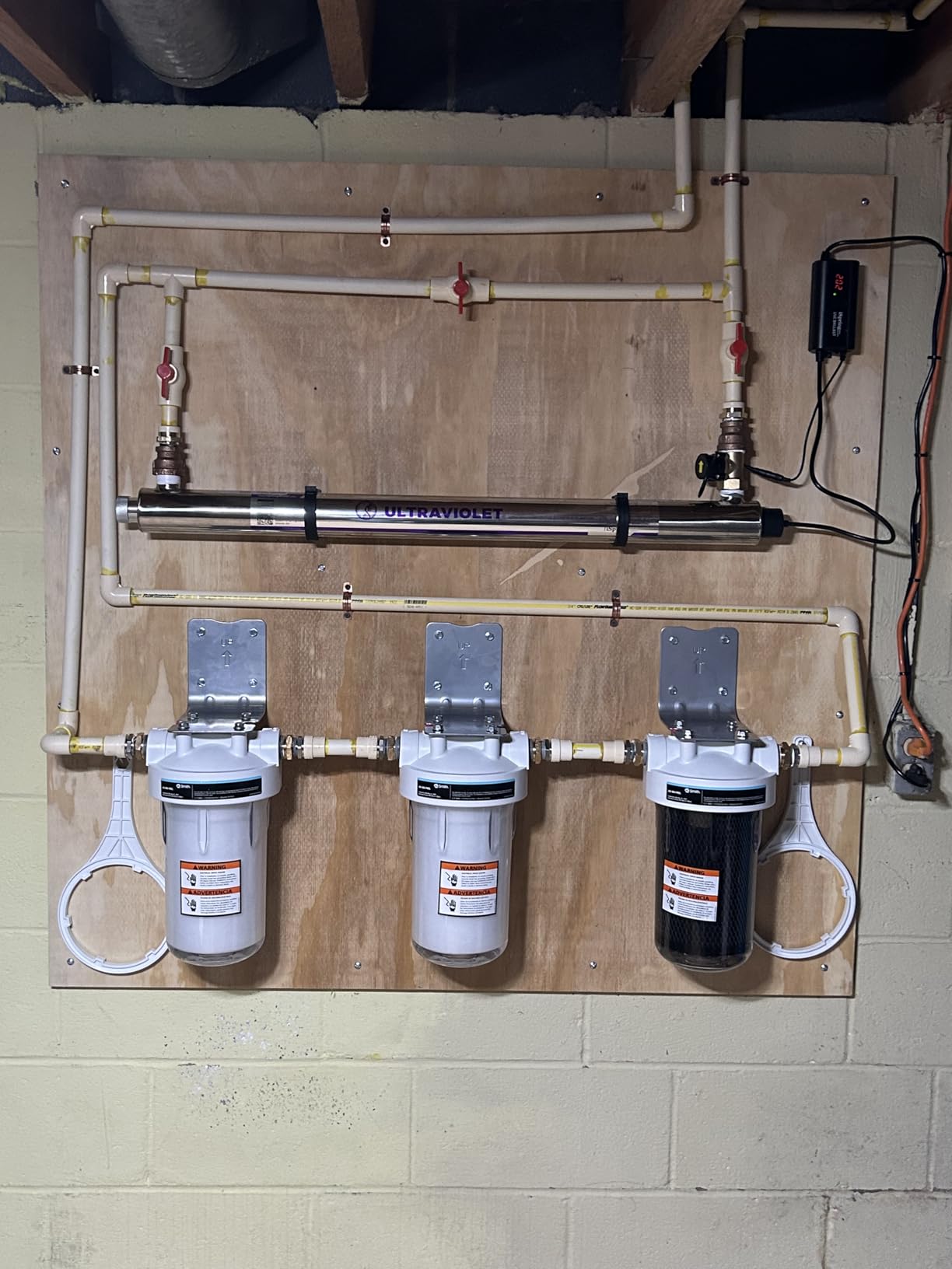 AO Smith Whole House Water Filter System - Whole Home Filtration for Well & City Water - Filters 96.9% of Chlorine Taste & Odor - 6 yr, 600,000 Gl, AO-WH-Filter customer photo 2