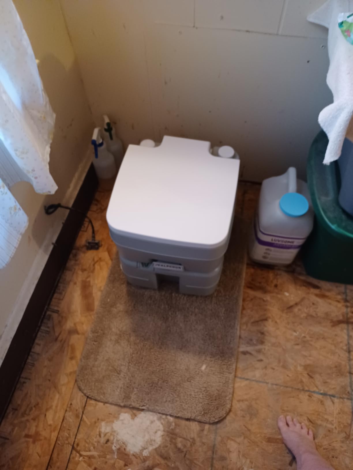 Alpcour Portable Toilet - Compact Indoor & Outdoor Commode w/Travel Bag for Camping, RV, Boat - Piston Pump Flush, 5.3 Gallon Waste Tank, Built-In Pour Spout & Washing Sprayer for Easy Cleaning customer photo 1