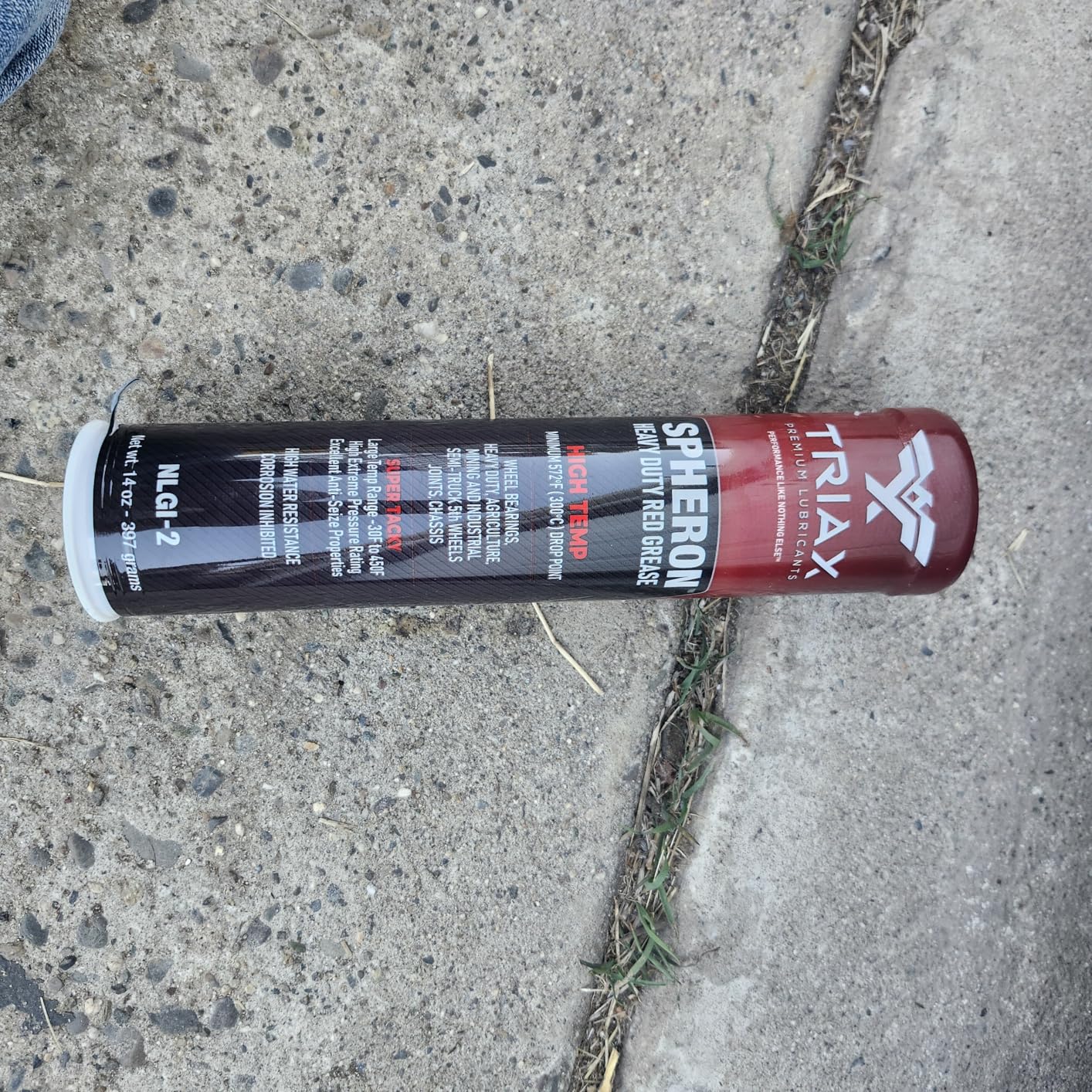 TRIAX Spheron Grease NLGI-2 Lithium Complex, High Temp, Super Heavy Duty | Ultra Tacky, EP, Waterproof | for 5th Wheel, Joints, Pivots, Wheel Bearings, and Chassis (14 Oz Tube) customer photo 2