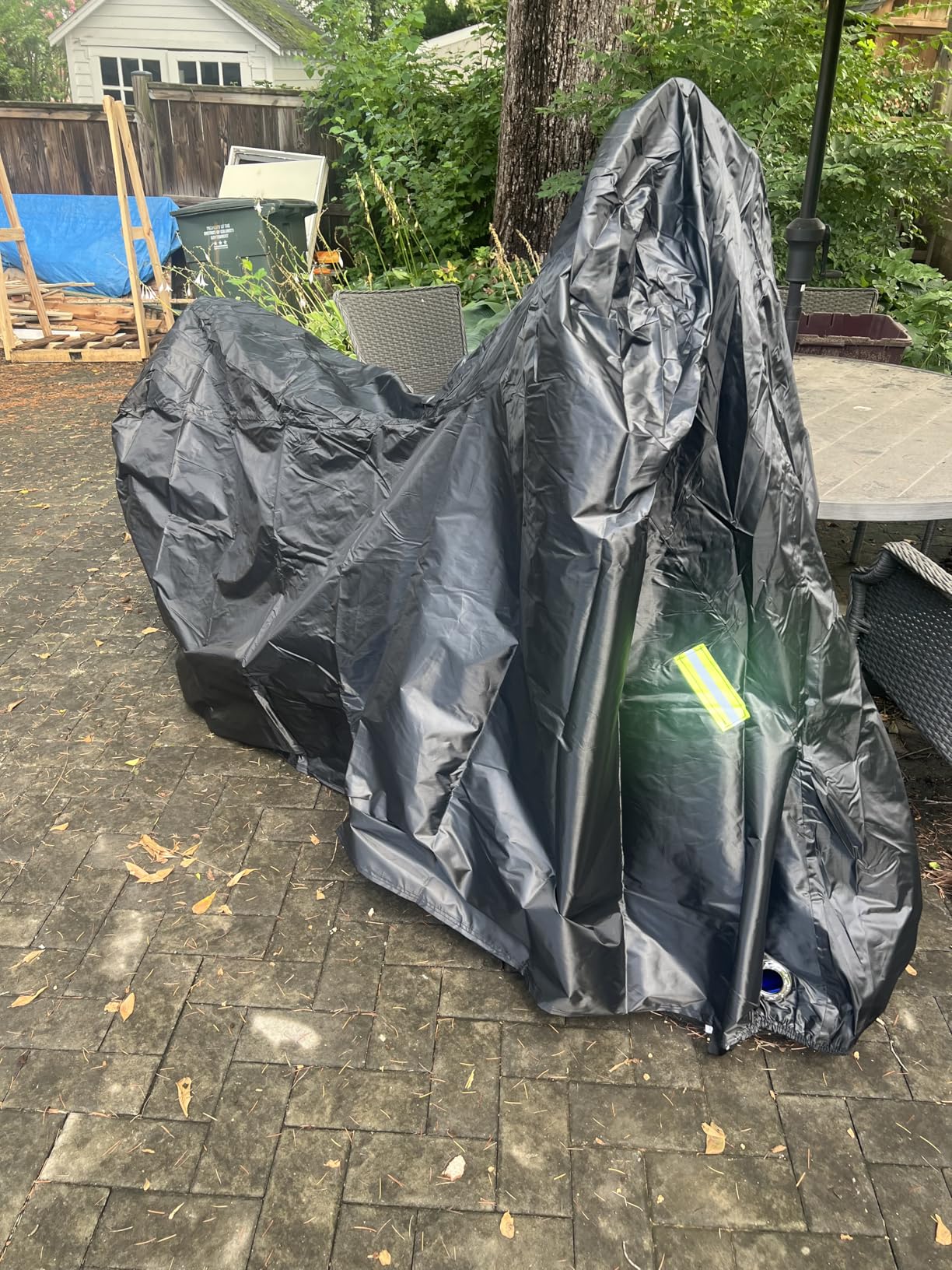 Motorcycle Cover All Season,Universal Weather Quality Waterproof Sun Outdoor Protection Scooter Shelter Tear Proof Night Reflective & Lock-Holes Storage Bag Fits up to 105