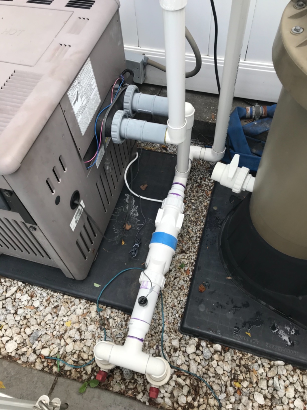 Hayward W3AQR15 AquaRite Salt Chlorination System for In-Ground Pools up to 40,000 Gallons customer photo 1