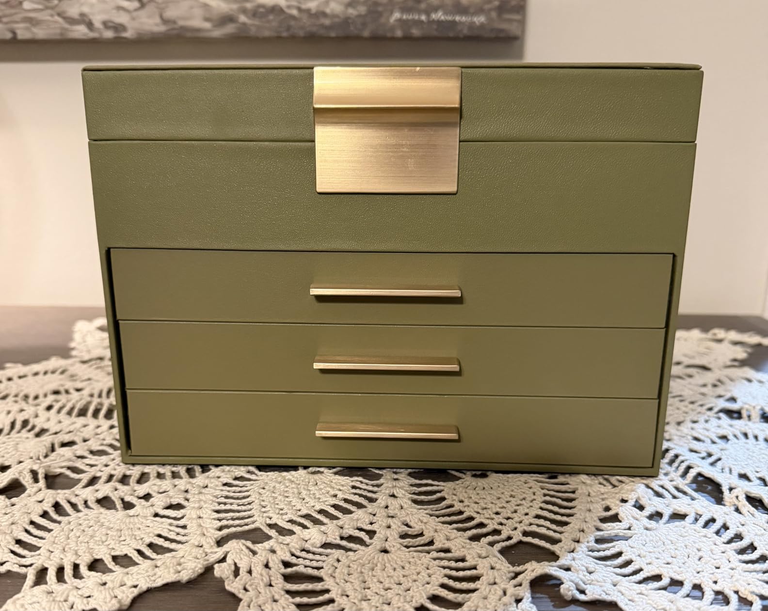 SONGMICS GISELLA Collection - Jewelry Box Organizer, 3-Layer Jewelry Storage with 2 Drawers, Shiny Metal Hardware, Glass Lid, Modern, 8 x 9.1 x 5.3 Inches, Cloud White and Gold Color UJBC239WT customer photo 1