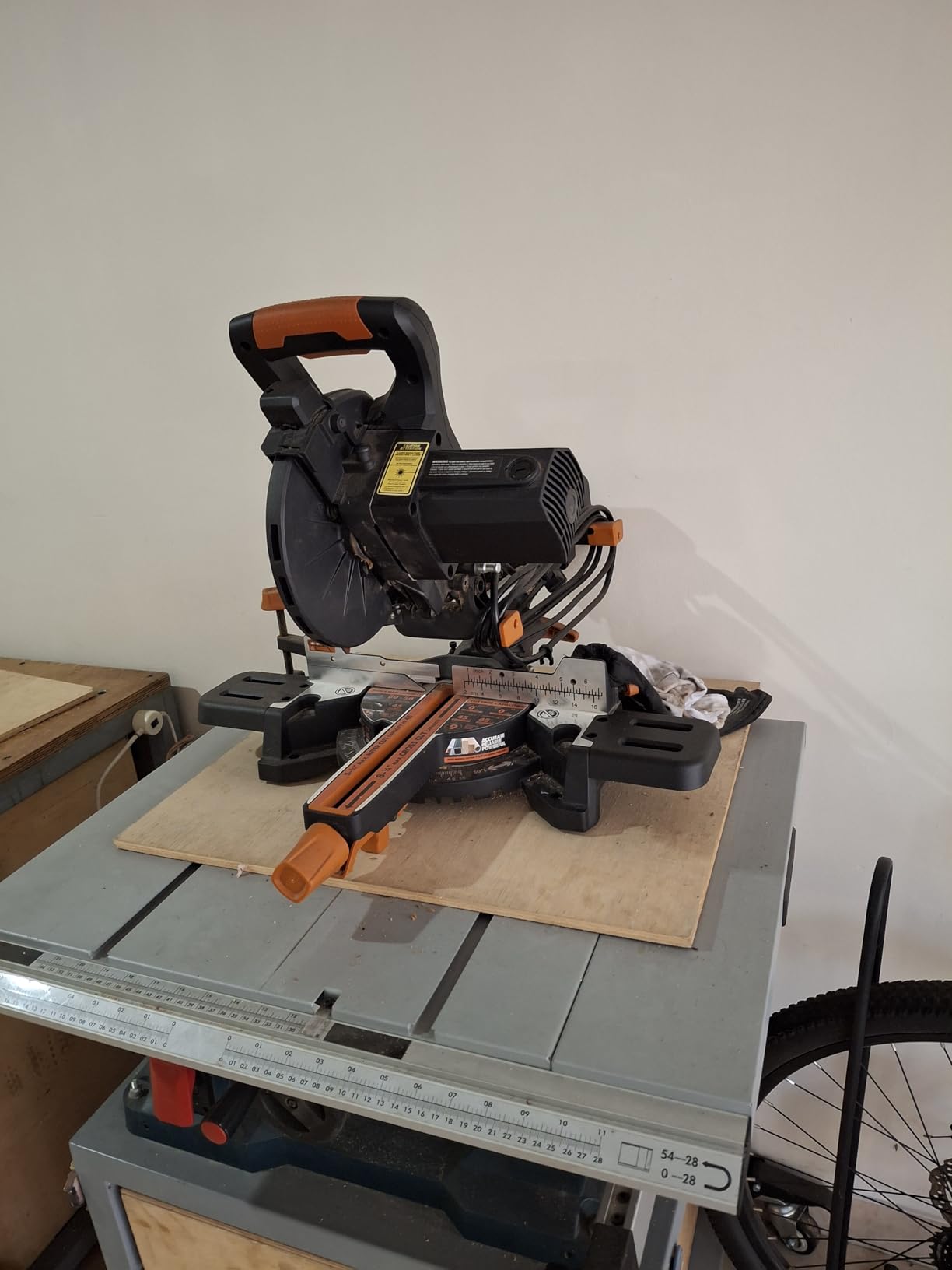Evolution Power Tools R185SMS+ Sliding Miter Saw with Multi-Material Cutting, 45 Degree Bevel, 50 Degree Miter, 210 mm Slide, Blade Included Cuts Wood Plastic Metal & More, 7-1/4