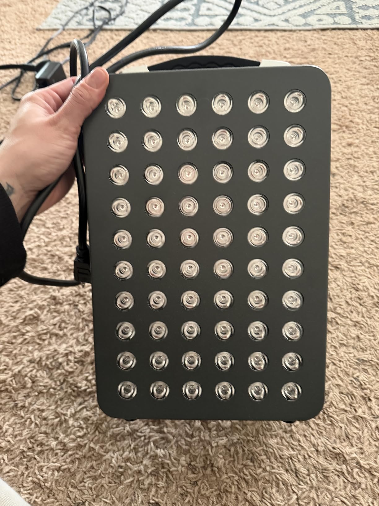 Hooga HG300 Red Light Therapy Panel - 660nm & 850nm Red & Near Infrared LED Light, 60 LEDs Dual Wavelength, Built-in Timer, Adjustable Stand & Carrying Handle customer photo 2