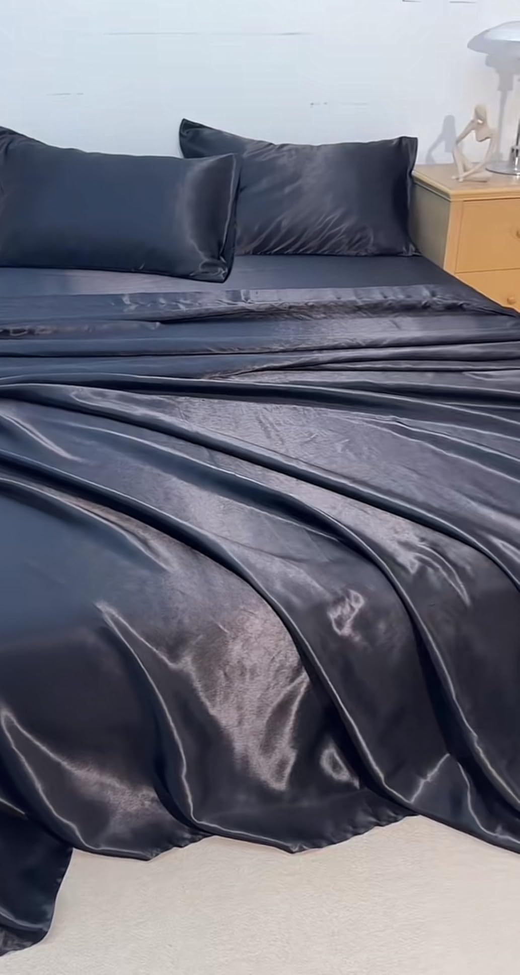 Bedsure Queen Sheet Set - 4 Pieces Soft Queen Size Sheets - Breathable & Cooling - Hotel Luxury - Easy Care Polyester Microfiber Bedding customer photo 2