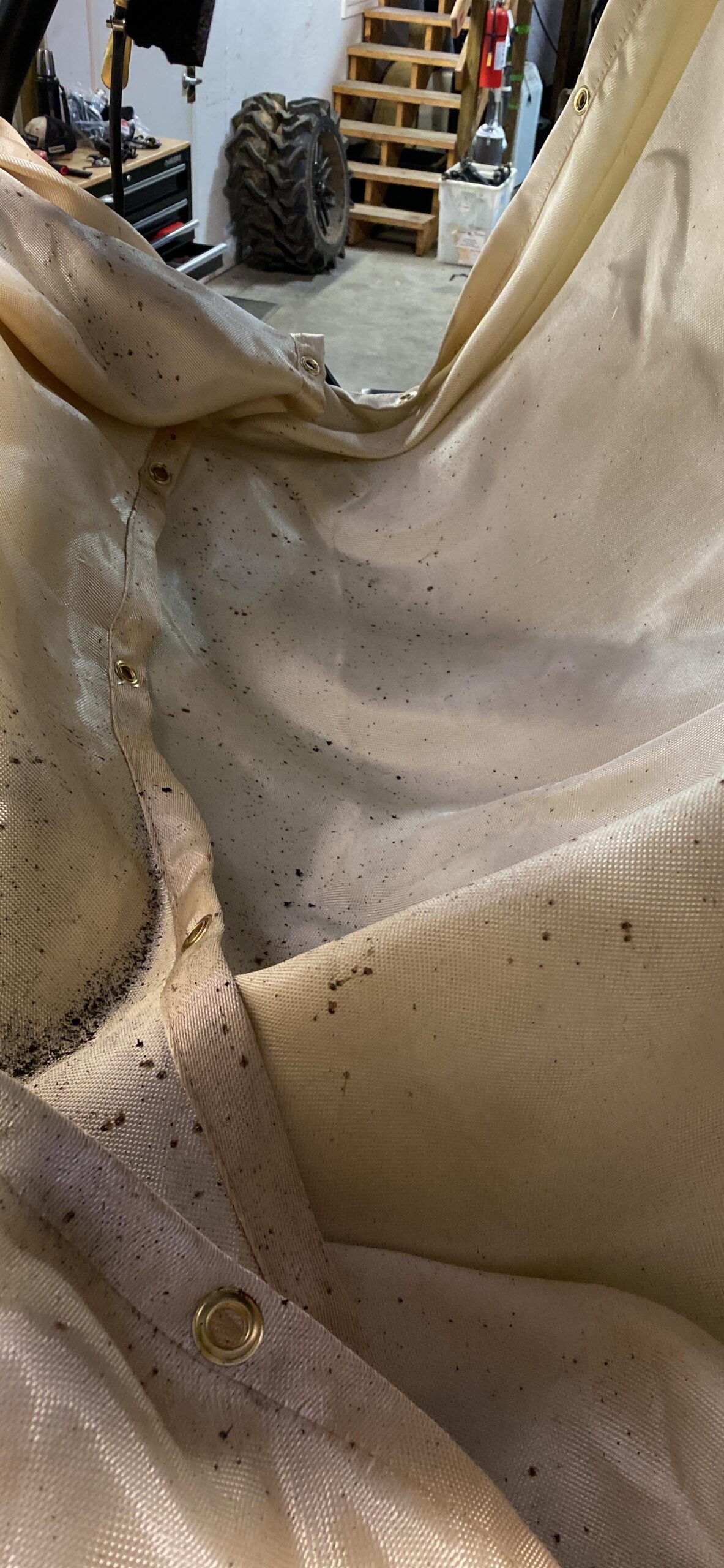 Deke Home - Fireproof Welding Blanket 4x6 ft, Heavy-Duty Fiberglass Fire Shield for Welding, Heat Resistant 1,000°F, Fire Retardant, Fireproof Insulation Blankets for Home, Kitchen & Industrial Use customer photo 1