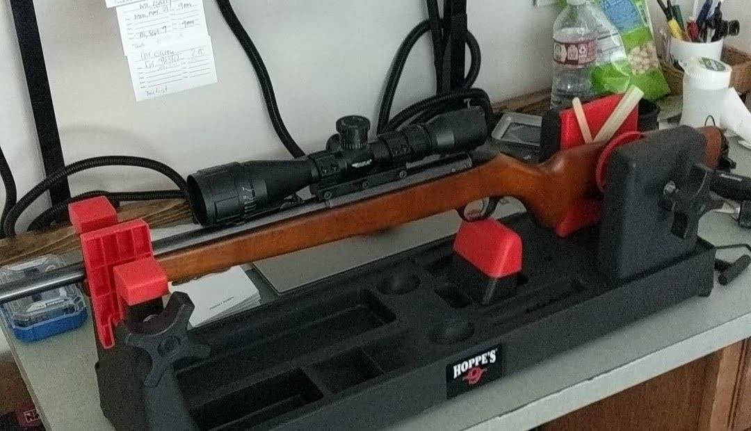 HOPPE'S Gun Vise, Rifle and Shotgun Vise with Front and Rear Locking Supports Grey customer photo 2