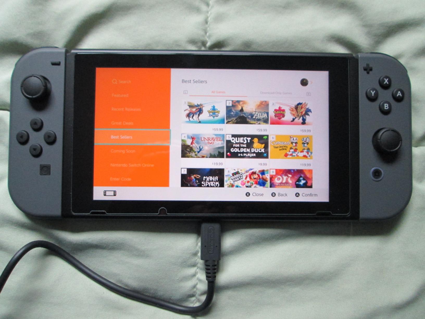 Nintendo Switch with Gray Joy-Con - HAC-001(-01) customer photo 1