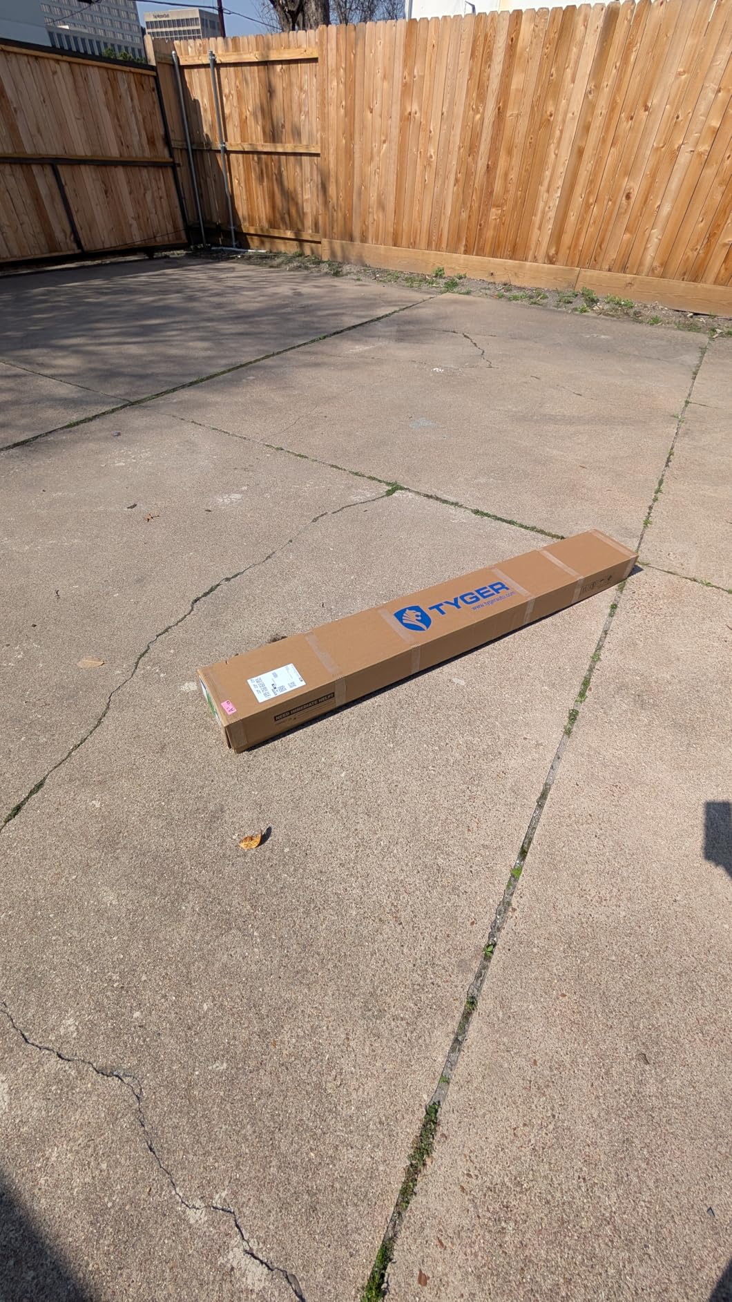 Tyger Auto T3 Soft Tri-fold Truck Bed Tonneau Cover Compatible with 2019-2026 Chevy Silverado GMC Sierra 1500 (Not Fit 19 LD/Limited) | 5'10