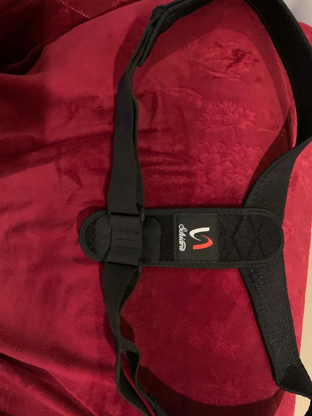 Schiara Posture Corrector for Men and Women, Comfortable Upper and Back Brace, Adjustable Back Straightener Support for Back, Shoulder and Neck customer photo 1