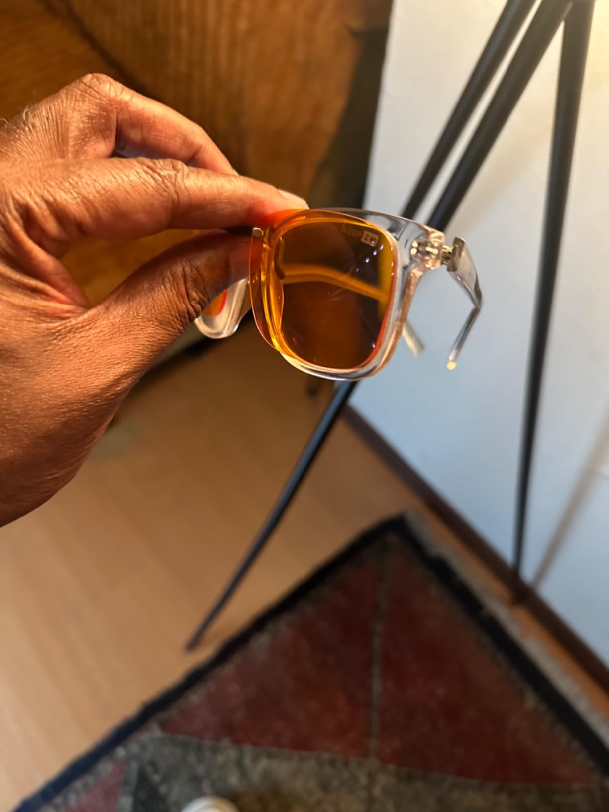 100% Clip On Blue Light Blocking Glasses - Better Sleep Anti Eye Strain - Computer Gaming for Women Men - Metal - 99% Night-time Amber Lens customer photo 1