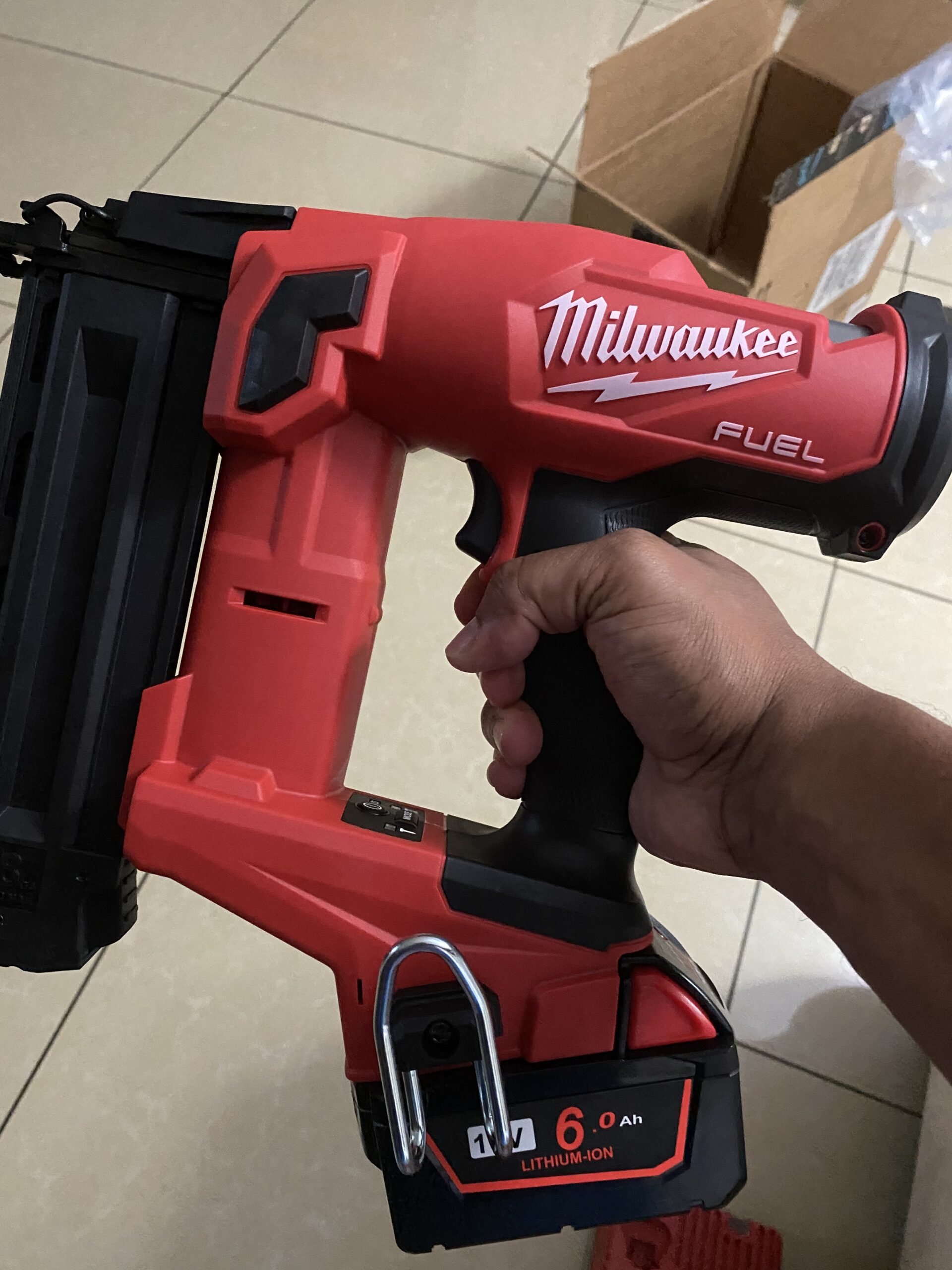 Milwaukee Electric - M18 Fuel 18 Gauge Brad Nailer customer photo 1