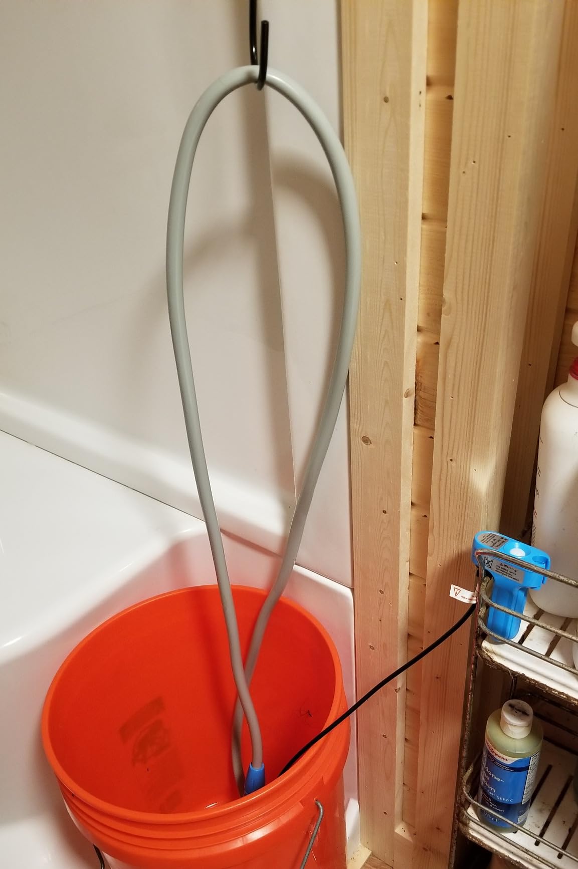 innhom Portable Shower Camping Shower Outdoor Camp Shower Pump, Electric Rechargeable Portable Camping Shower, Powered by Rechargeable Battery customer photo 1