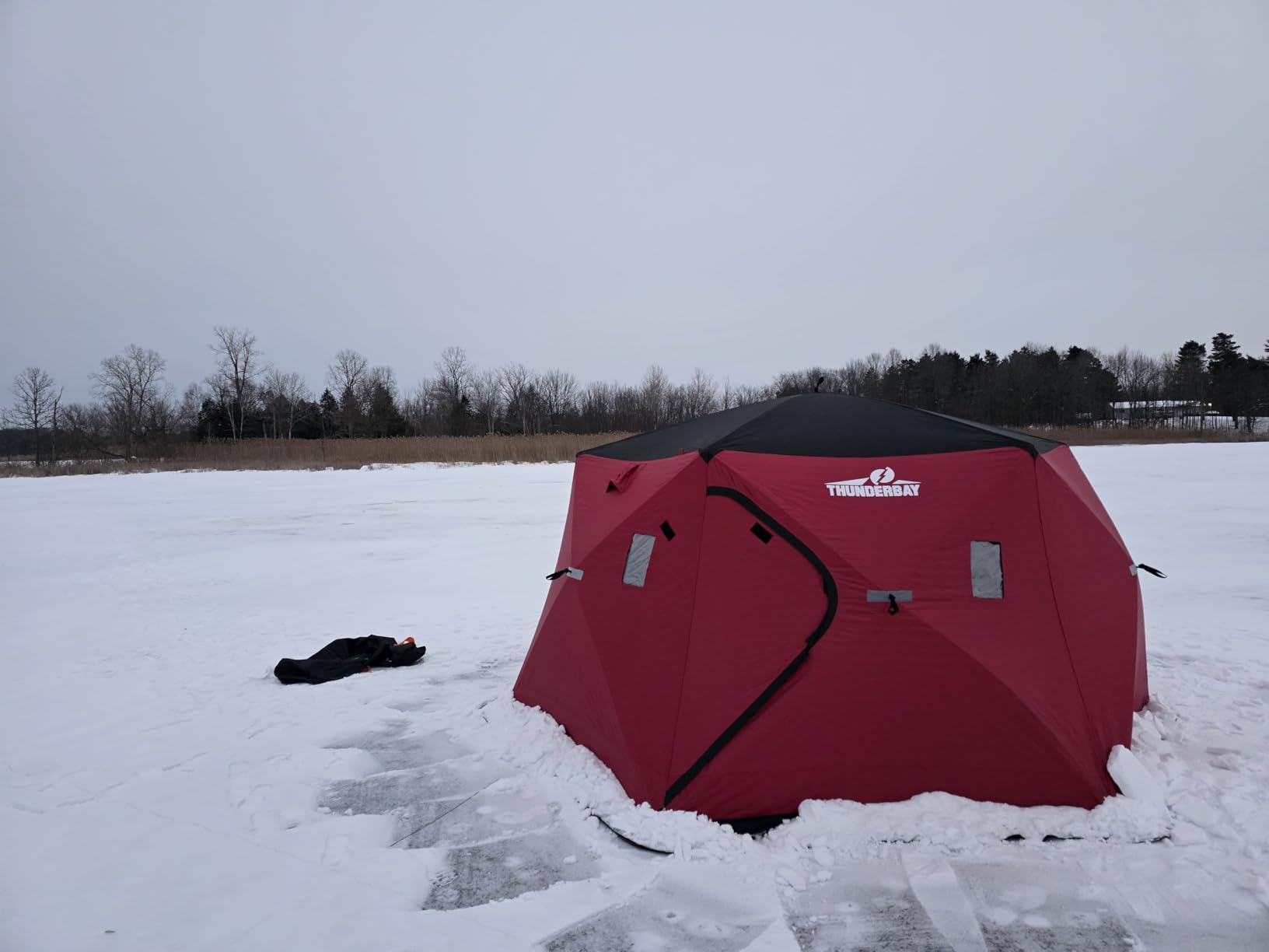 THUNDERBAY Ice Cube Series Pop-Up Hub-Style Ice Fishing Shelter, 68-112 Square Feet of Fishable Area, Portable 6-8 Person Ice Shanty customer photo 2