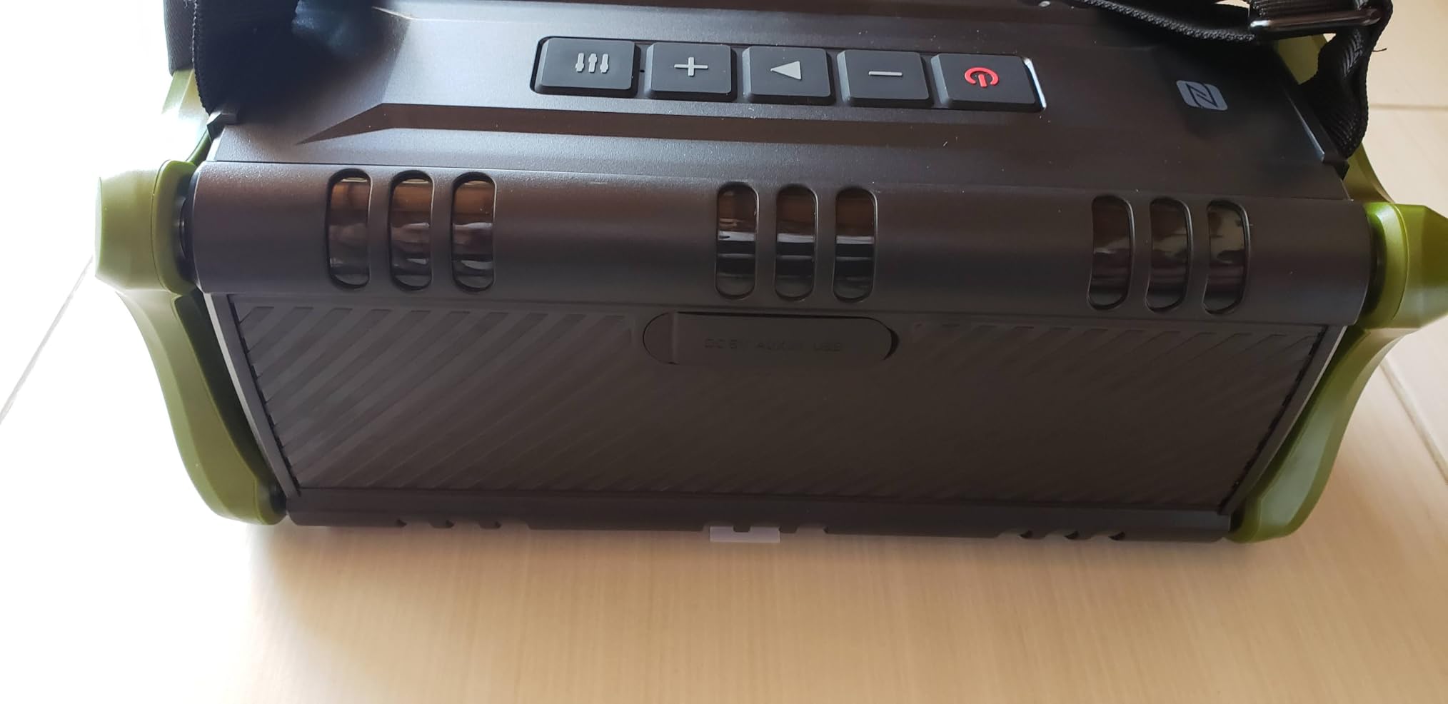 W-KING Bluetooth Speaker Wireless, 90W Max Loud Portable Outdoor Speaker customer photo 2