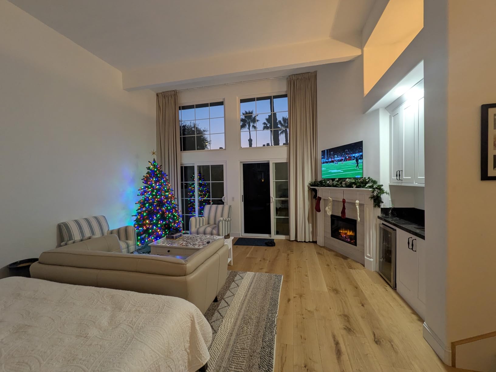 Quoya QL500 Smart Curtains System, Electric Curtain Track with Automated Rail, Motorized and Adjustable Tracks/Rod/Pole, Motor compatible with Alexa, Google, Siri (up to 196 inches / 5 metres) customer photo 1