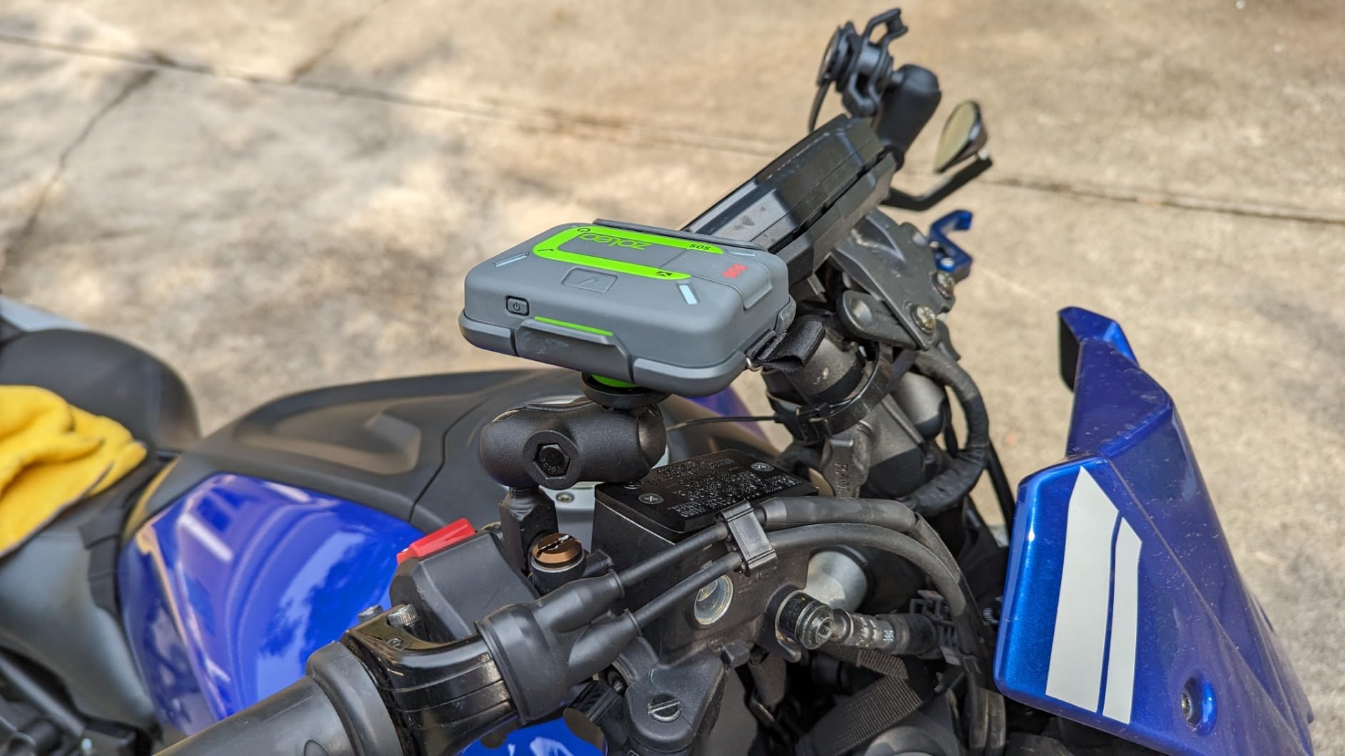 ZOLEO Satellite Communicator - Two-Way Global SMS Text Messenger & Email, Emergency SOS Alerting, Check-in & GPS Location - Android iOS Smartphone Accessory customer photo 2