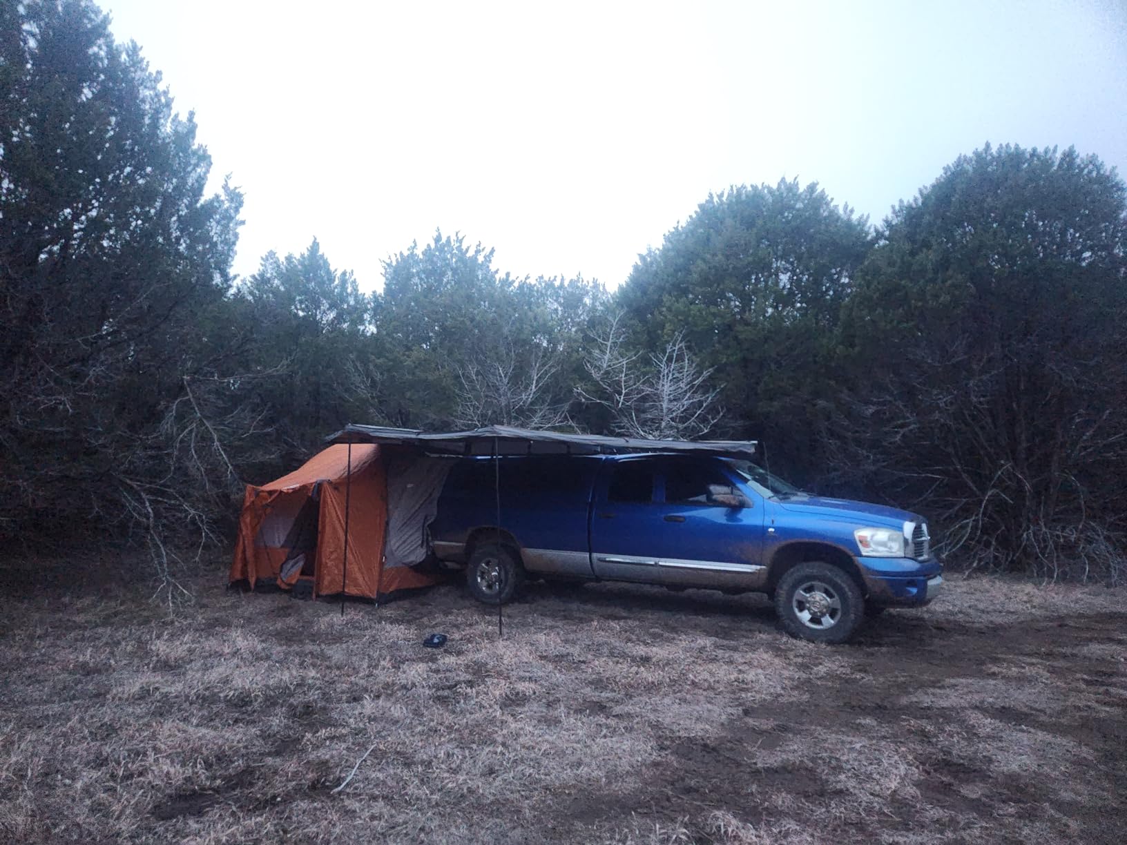 Nomadic OVS Awning 270 Passenger Side - Dark Gray Cover with Black Cover Universal customer photo 2