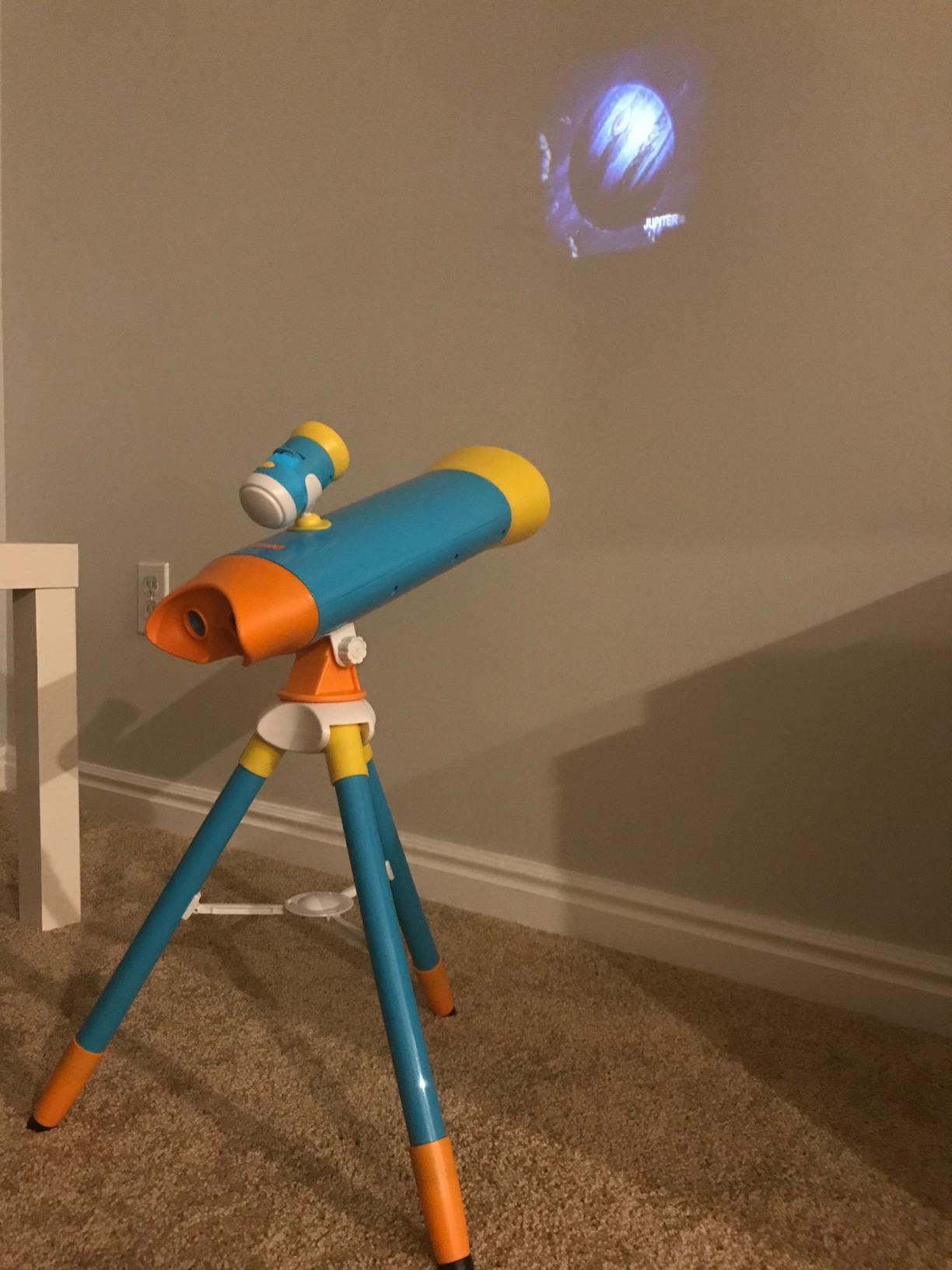 Little Experimenter Projector Telescope for Kids, Children's Telescopes & 24 Space Images, Educational Book Incl, STEM Activity Science Toys, Learning Gifts for Boys & Girls Ages 3 4 5 6-12 Year Old customer photo 1