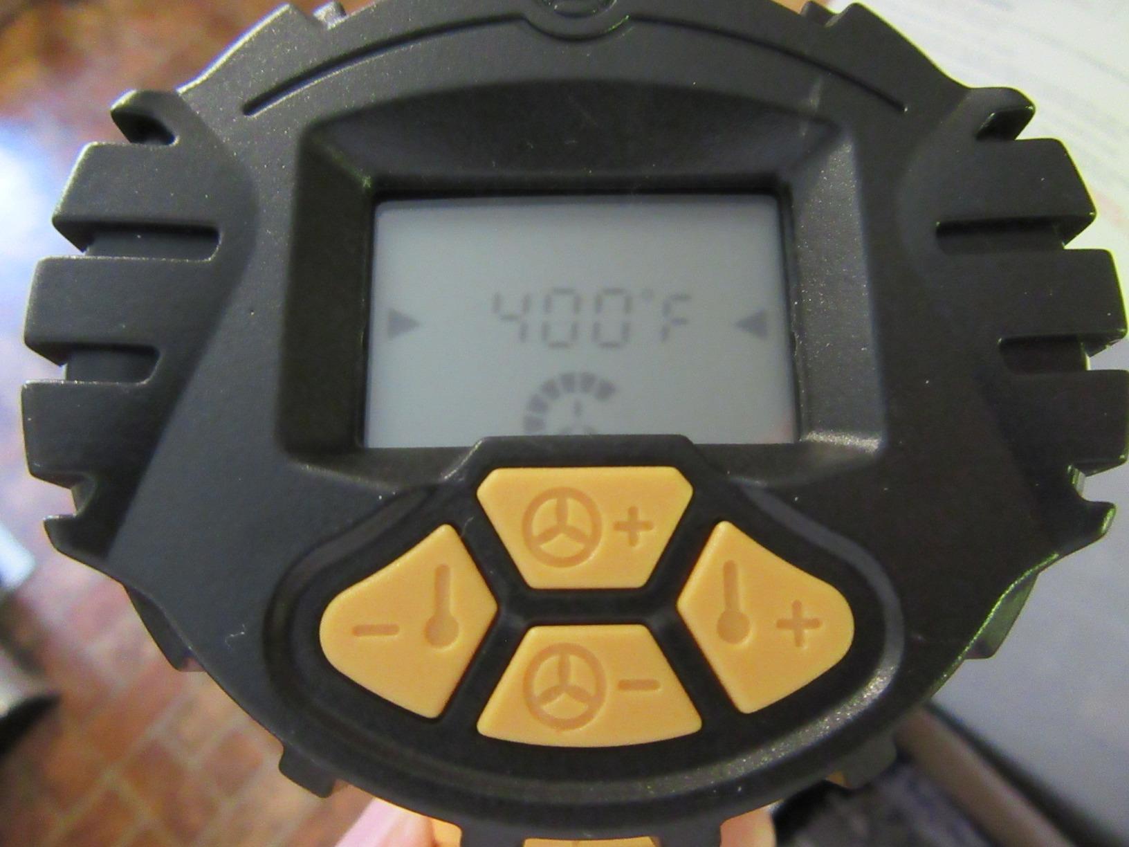 Heat Gun, SEEKONE 1800W Hot Air Gun Kit with Large Digital LCD Display Variable Temperature (122°F-1112°F) Memory Settings and 4 Nozzles for Paint Remover/Stripper, Home Improvement/Restoration customer photo 1