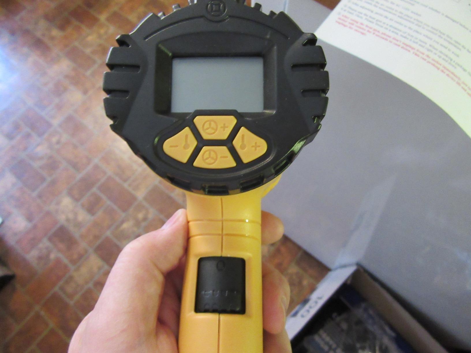 Heat Gun, SEEKONE 1800W Hot Air Gun Kit with Large Digital LCD Display Variable Temperature (122°F-1112°F) Memory Settings and 4 Nozzles for Paint Remover/Stripper, Home Improvement/Restoration customer photo 2