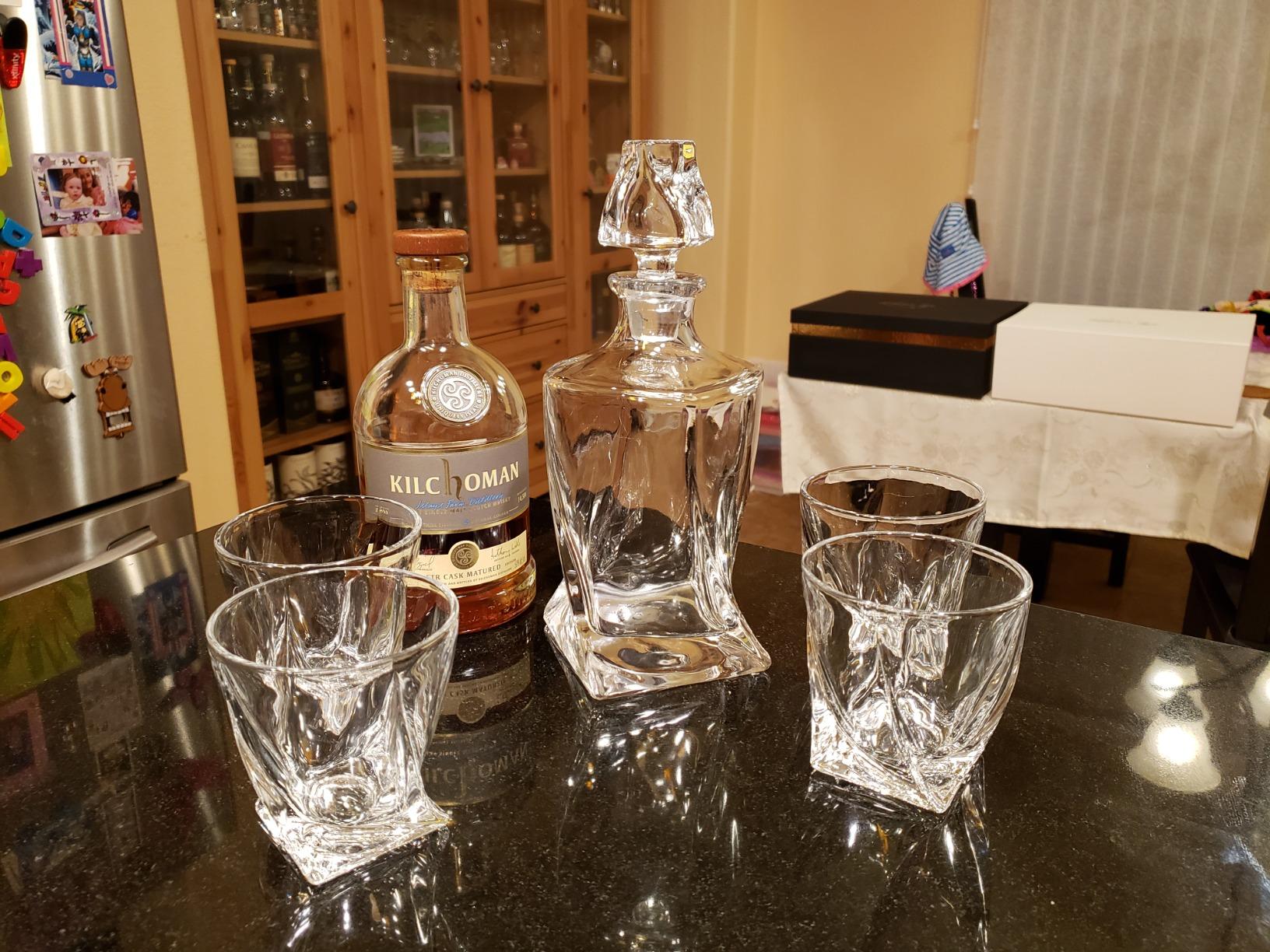 LIGHTEN LIFE Crystal Whiskey Decanter Set for Men - Gift Box With Glasses, Non-Lead Glass for Bourbon and Liquor - Perfect for Dad, Husband, Whiskey Lovers customer photo 2