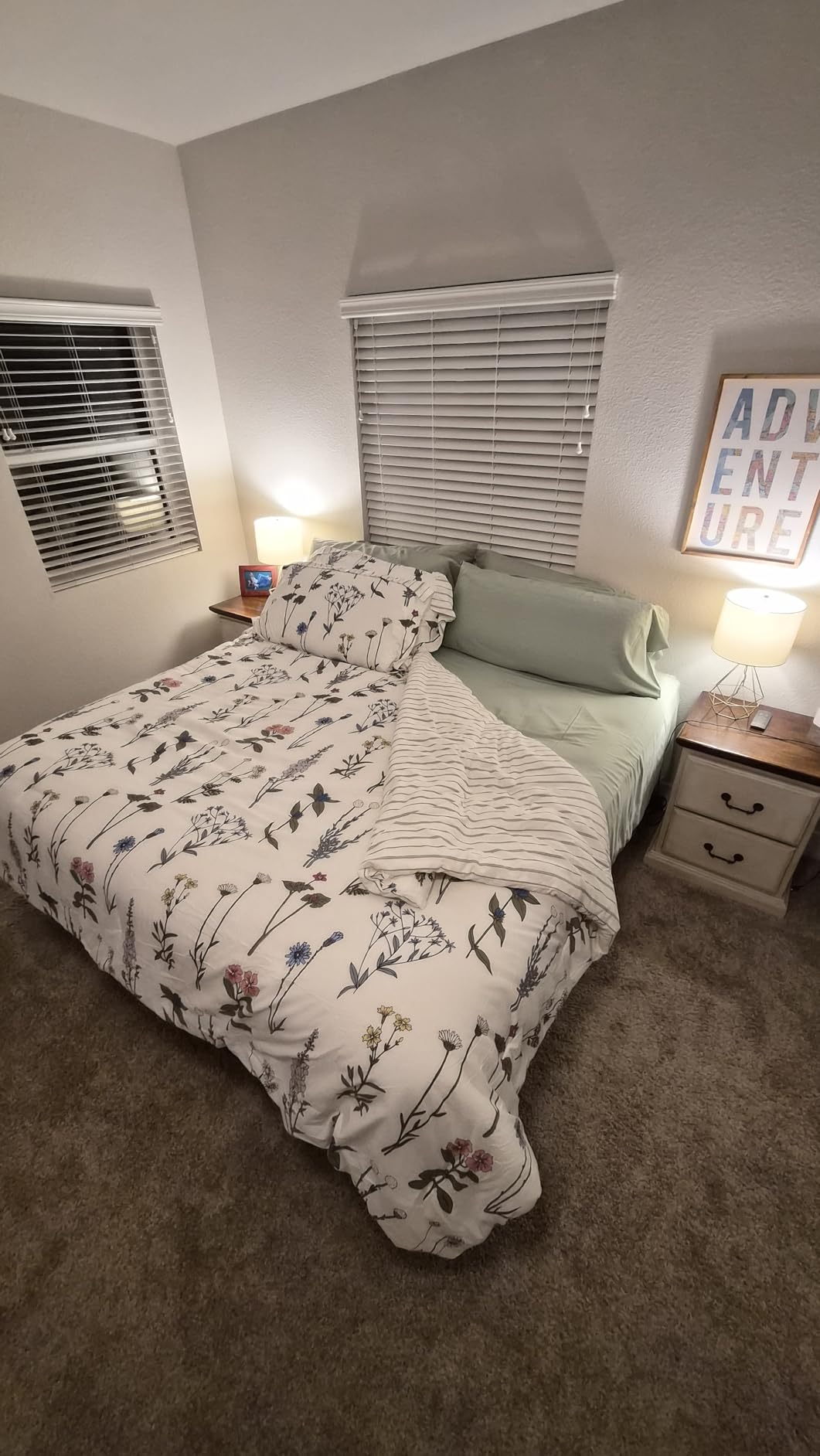 Bedsure Queen Sheet Set, Cooling Sheets for Queen Size Bed Set, Rayon Derived from Bamboo, Breathable & Soft, Deep Pocket Up to 16