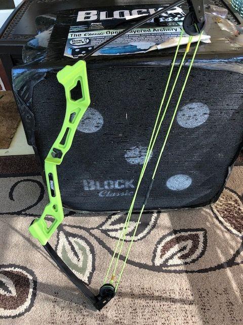 Bear Archery Apprentice Bow Set customer photo 1
