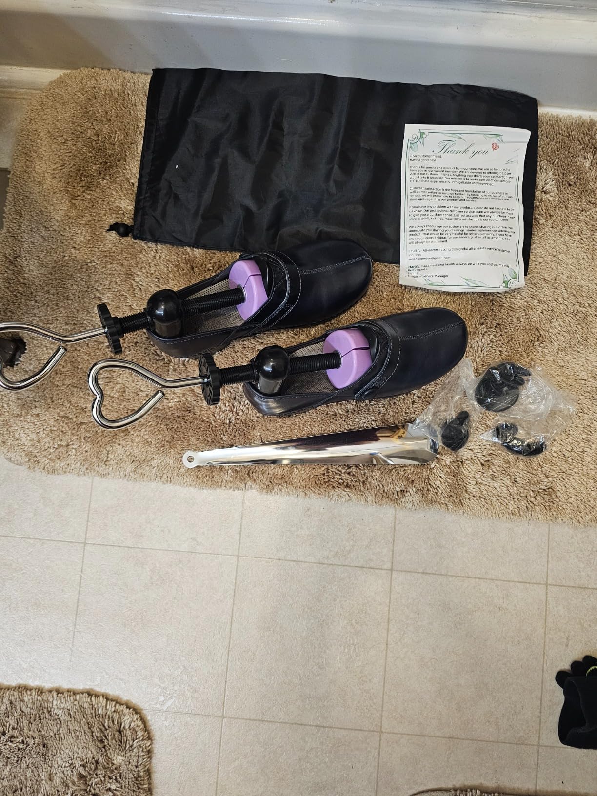 Shoe Stretcher, Plastic Pair of 4-way Adjustable Shoe Expander Shoe Tree Widener for Wide Feet Bunions customer photo 2