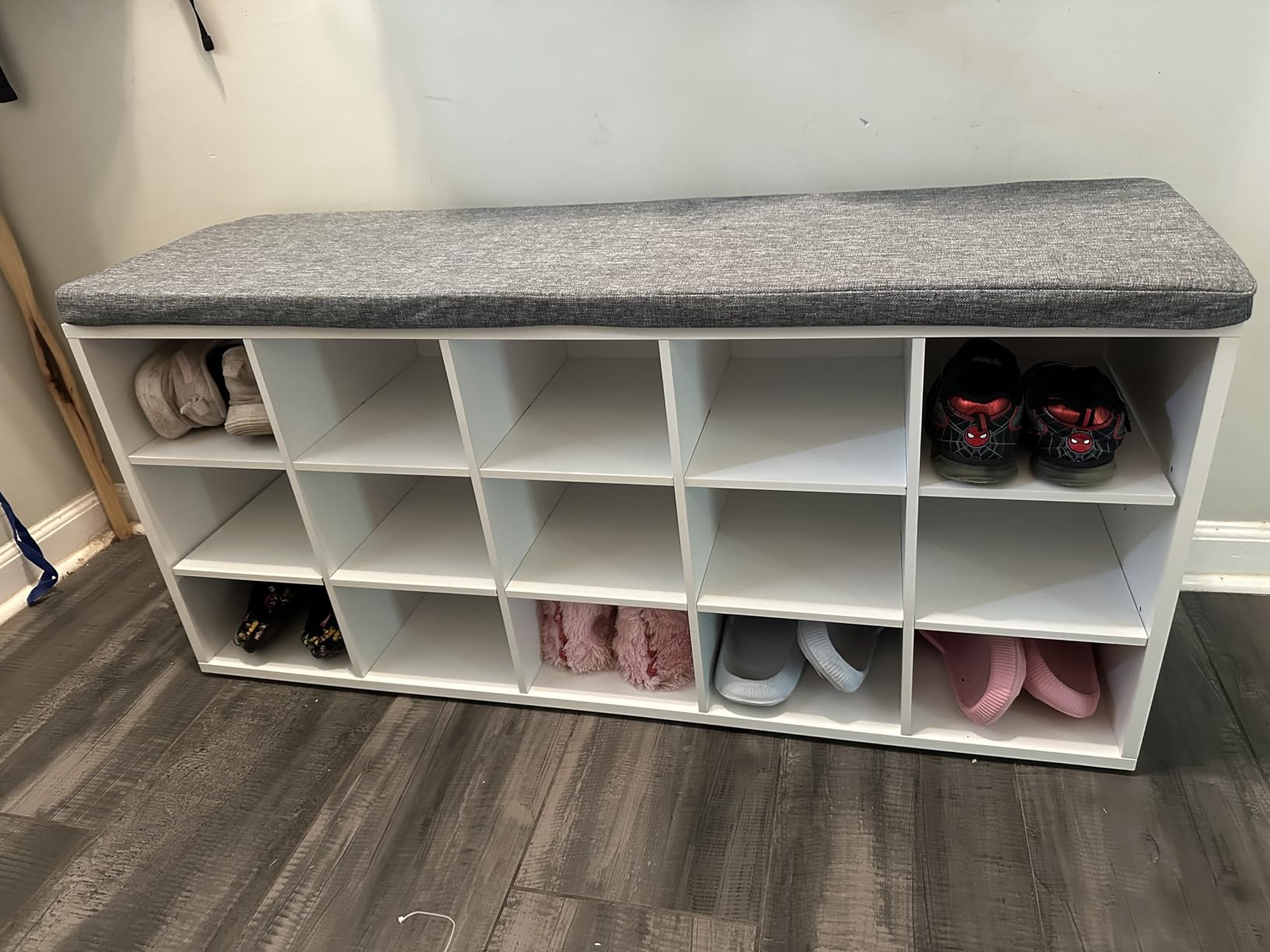 VASAGLE CUSTOS Collection - Shoe Bench, Storage Bench with Padded Seat, Entryway Bench with 15 Compartments, for Bedroom, 11.8 x 41.3 x 18.9 Inches, Cloud White and Dove Gray ULHS15WT customer photo 2