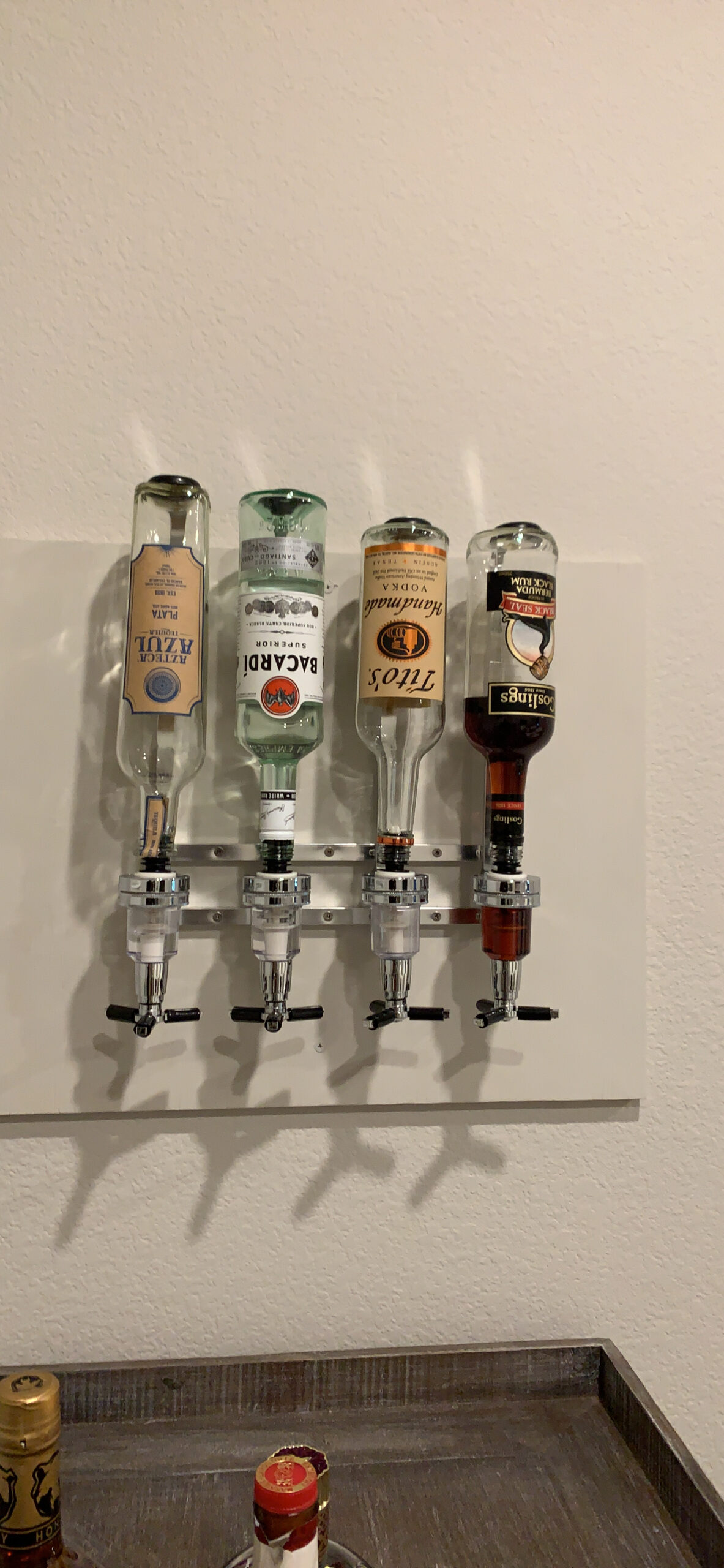 4 Bottle Wall Mounted Liquor Dispenser Bar Butler Bracket Solo Optic Spirit Wine Beer Alcohol Bottle Beverage Stand Revolving Nozzle Drinkware Set customer photo 2