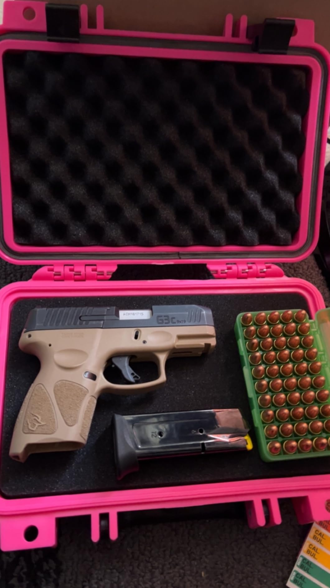 Eylar Tactical Hard Gun Case Water & Shock Proof With Foam TSA Approved 11.6 Inch 8.3 Inch 3.8 Inch customer photo 1