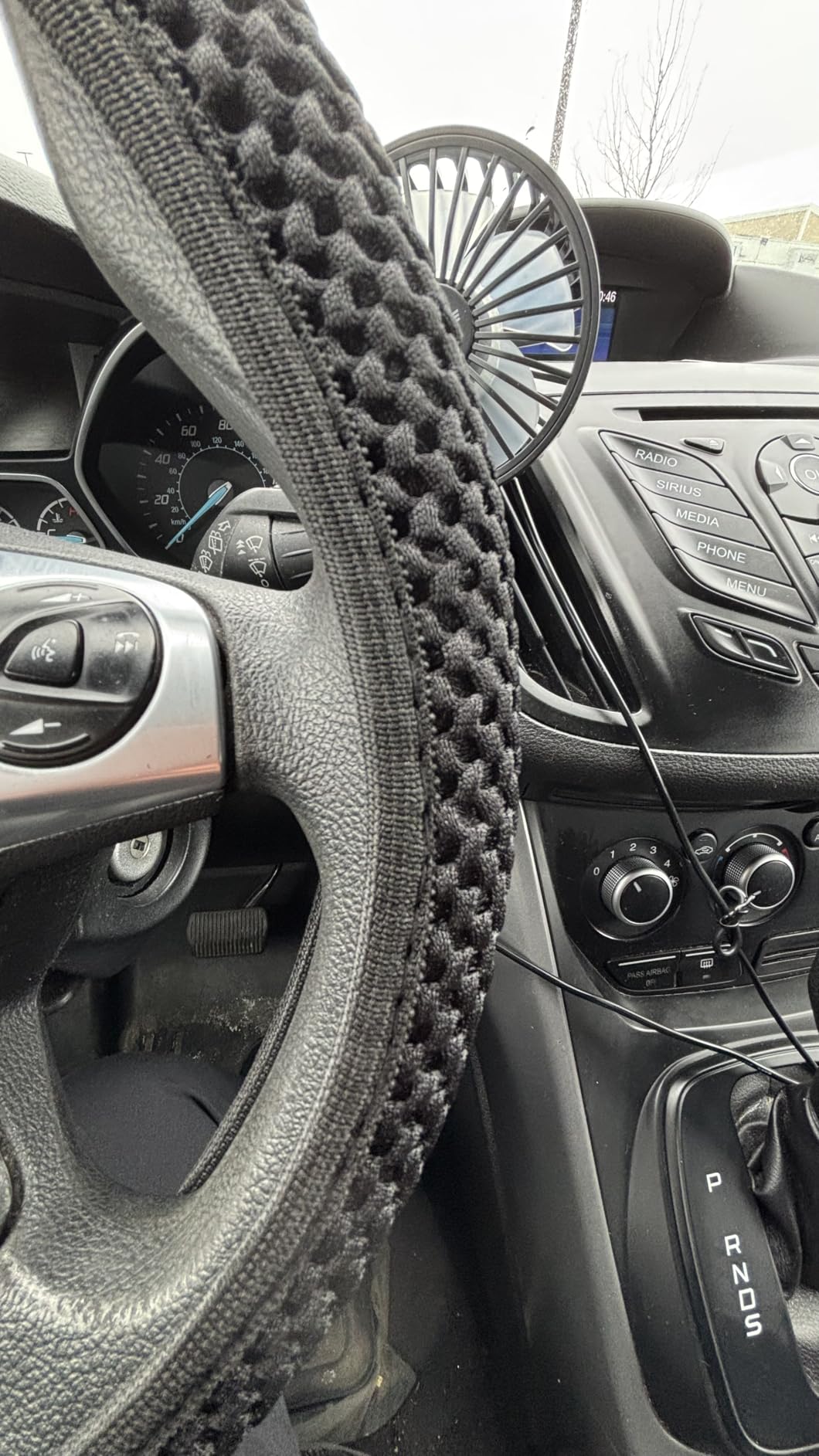 KAFEEK Elastic Stretch Steering Wheel Cover,Warm in Winter and Cool in Summer, Universal 15 inch, Microfiber Breathable Ice Silk, Anti-Slip, Odorless, Easy Carry,Black customer photo 2