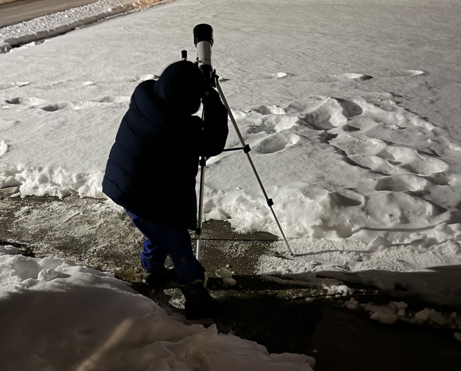 Gskyer Telescope, 70mm Aperture 400mm AZ Mount Astronomical Refracting Telescope for Kids Beginners - Travel Telescope with Carry Bag, Phone Adapter and Wireless Remote. customer photo 1