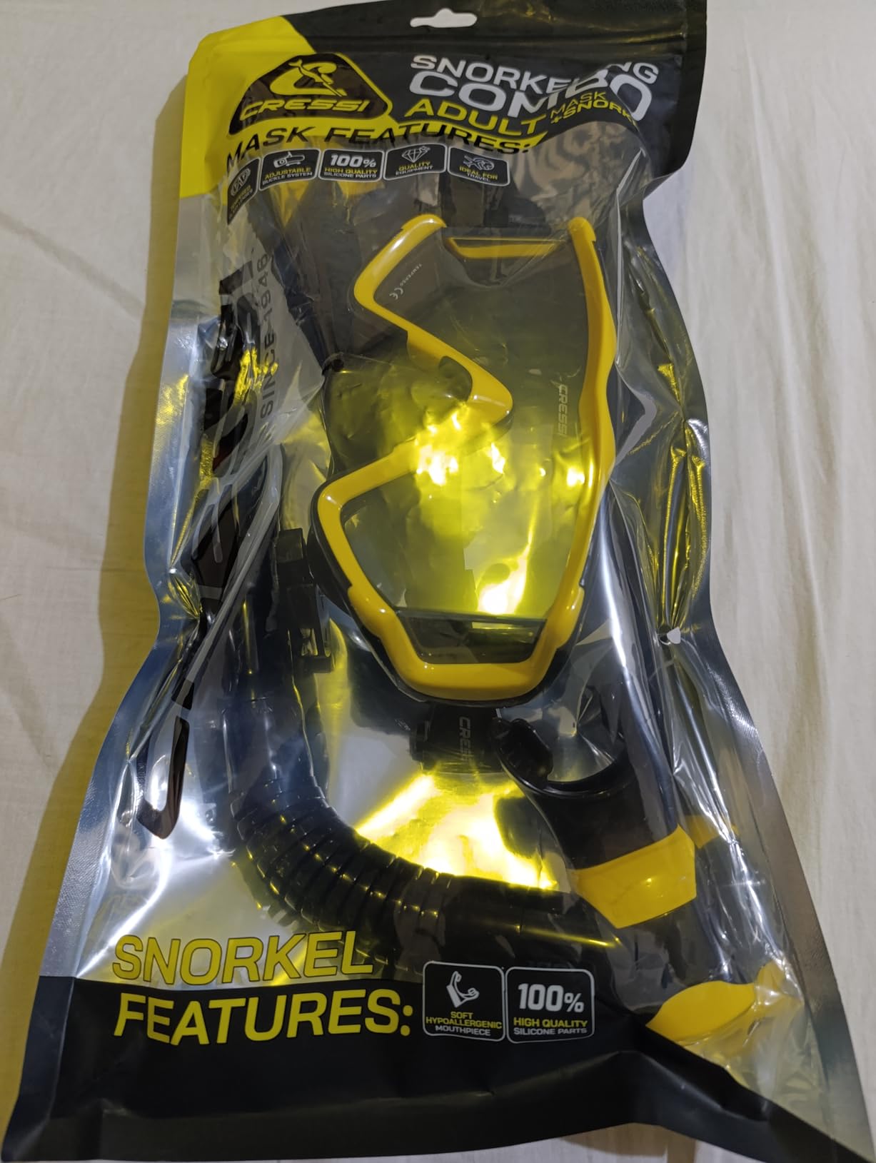 Cressi Panoramic Wide View Mask & Dry Snorkel Kit for Snorkeling, Scuba Diving - Pano 3 & Supernova Dry: Designed in Italy customer photo 2