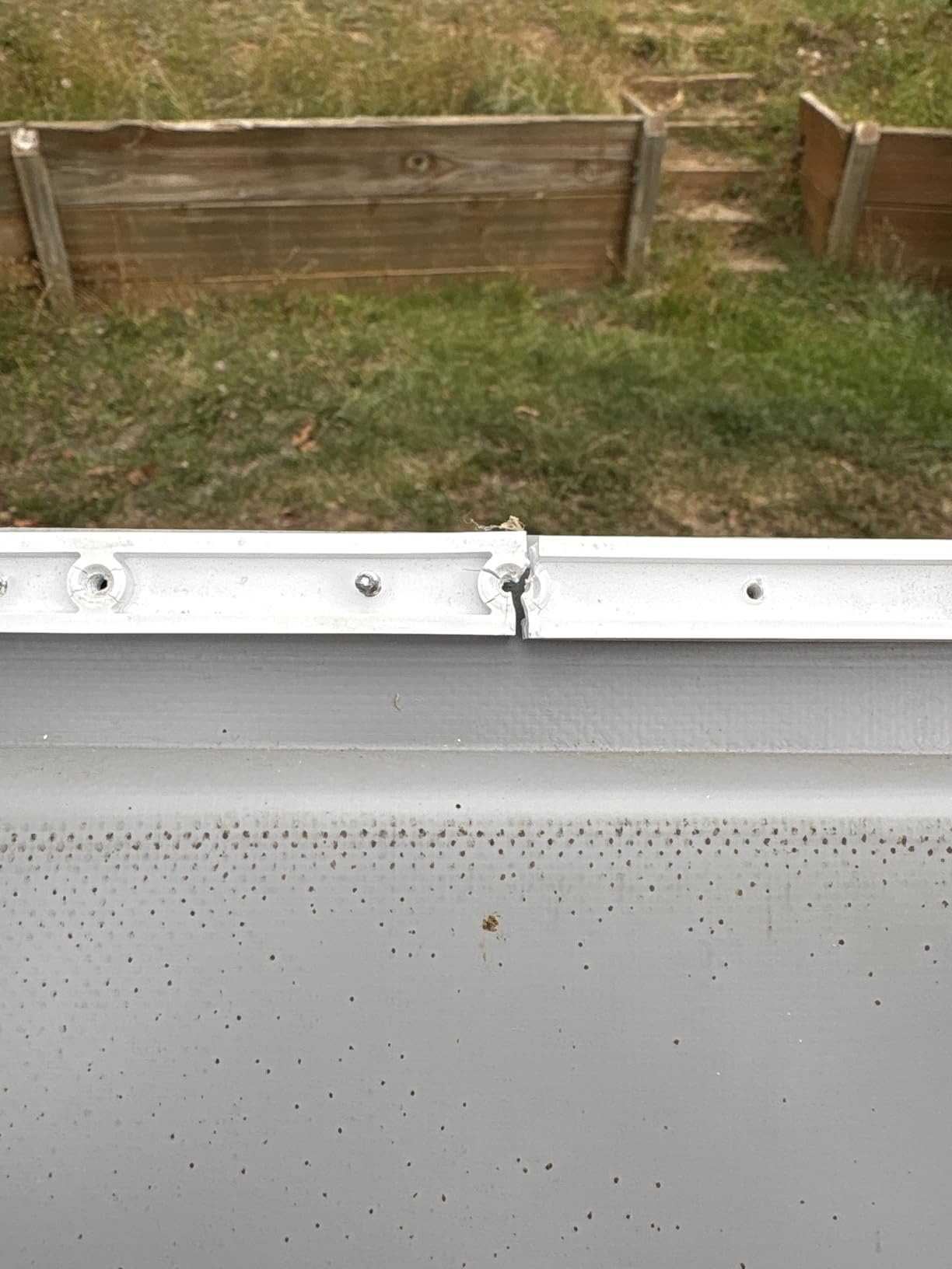 PetSafe Extreme Weather Aluminum Pet Door - Energy-Saving Thermal Barrier Pet Flap with Slide-in Door Locking & Secure Flap Cover - for Dogs Up to 220 Lb - Extra Large customer photo 1