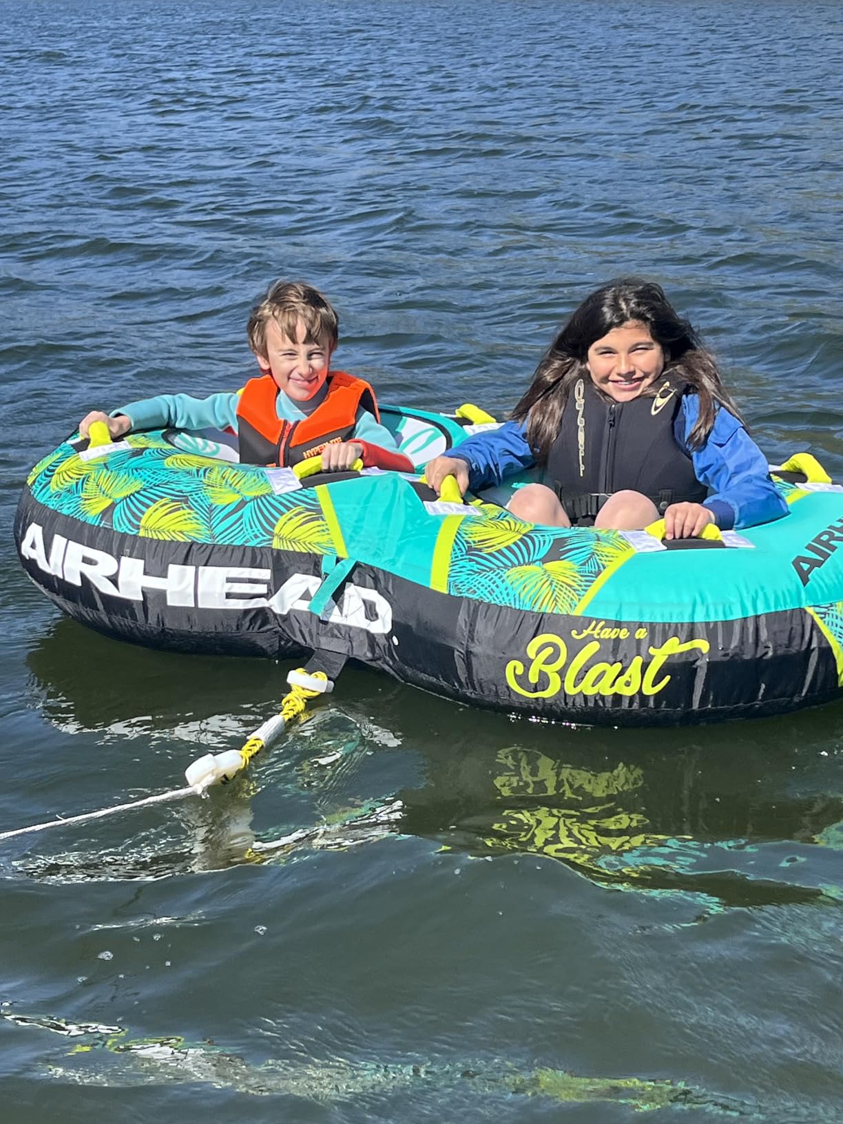 AIRHEAD Blast Towable Tube for Boating with 1-4 Rider Options customer photo 1