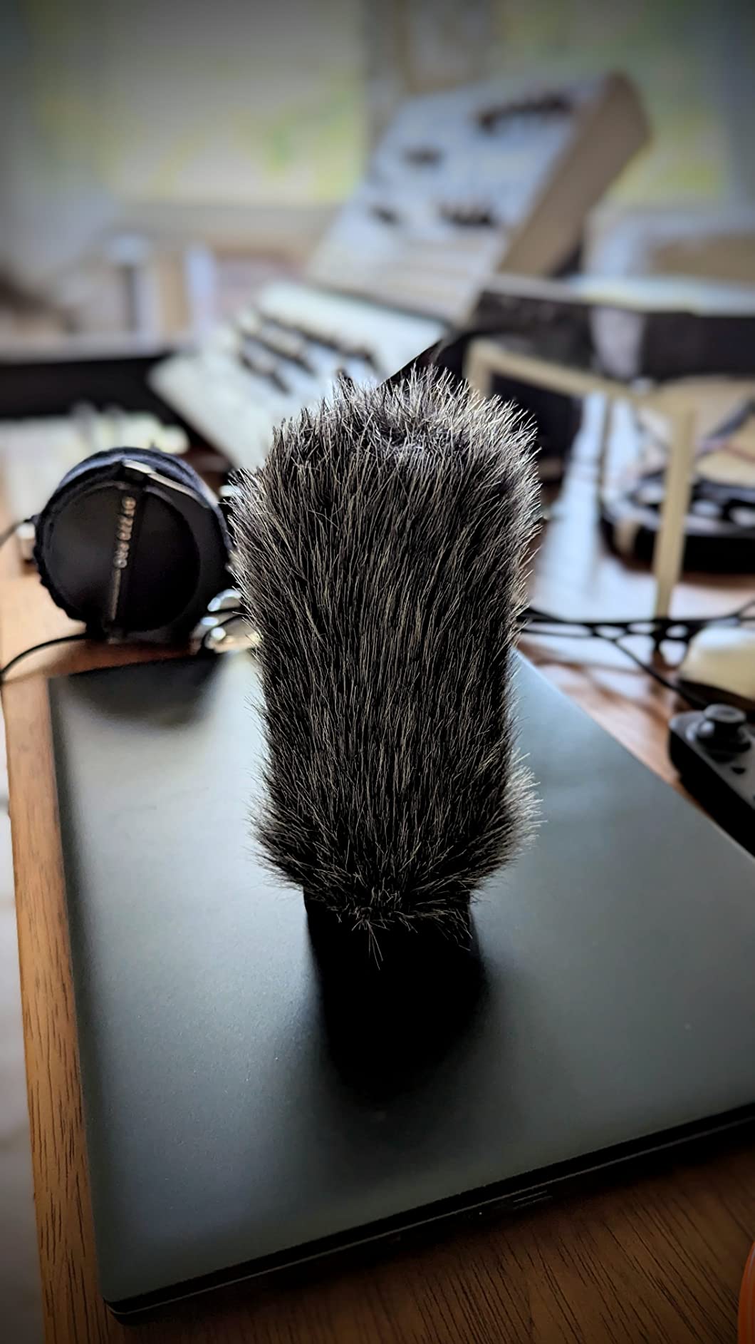 YOUSHARES NTG3 Microphone Windscreen - Deadcat/Windmuff for Rode NTG-3, Sennheiser MKH416 Shotgun Mic, Wind Shield Up to 7.1