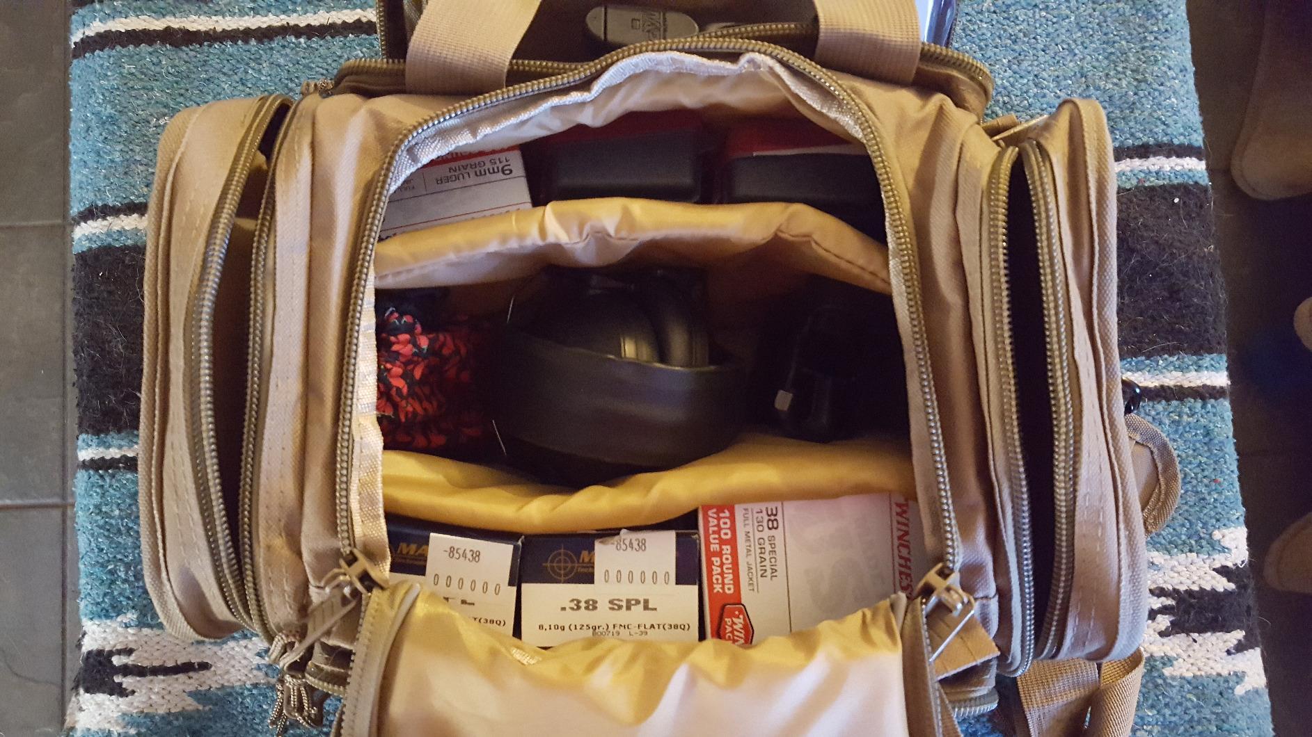 OSAGE RIVER Tactical Range Bag with Removable Pistol Pouches, Gun Range Duffle Bag for Ammo, Shooting, Hunting, or Traveling customer photo 1