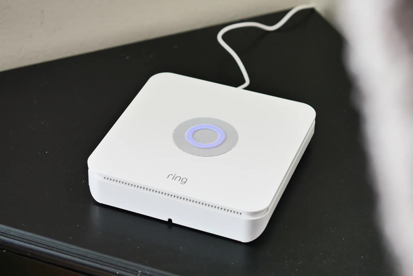 Ring Alarm Base Station (2nd Gen) - 104 dB Siren, Built-in Backup Battery, Connects to Ring Alarm Sensors and Keypad customer photo 1