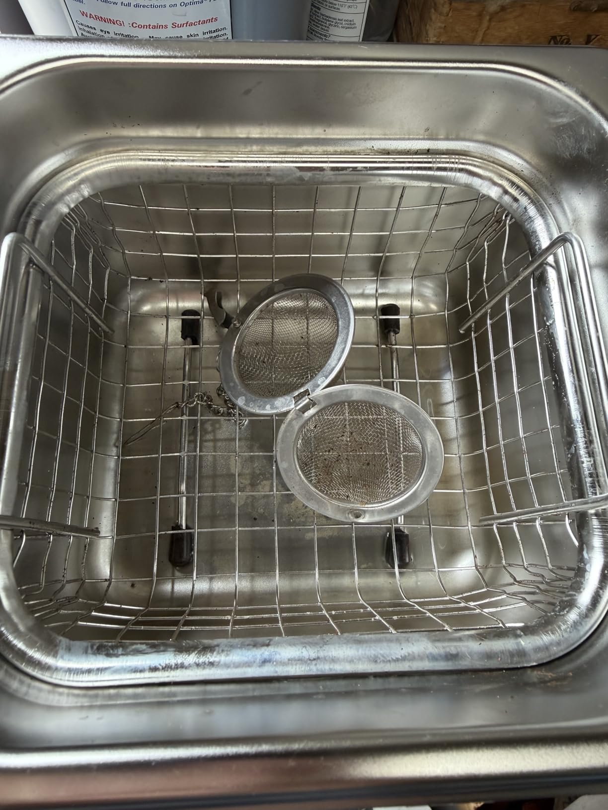 VEVOR 15L Ultrasonic Cleaner with Digital Timer&Heater Professional Ultrasonic Cleaner 40kHz Advanced Ultrasonic Cleaner 110V for Wrench Screwdriver Repairing Tools Industrial Parts Mental Cleaning customer photo 2