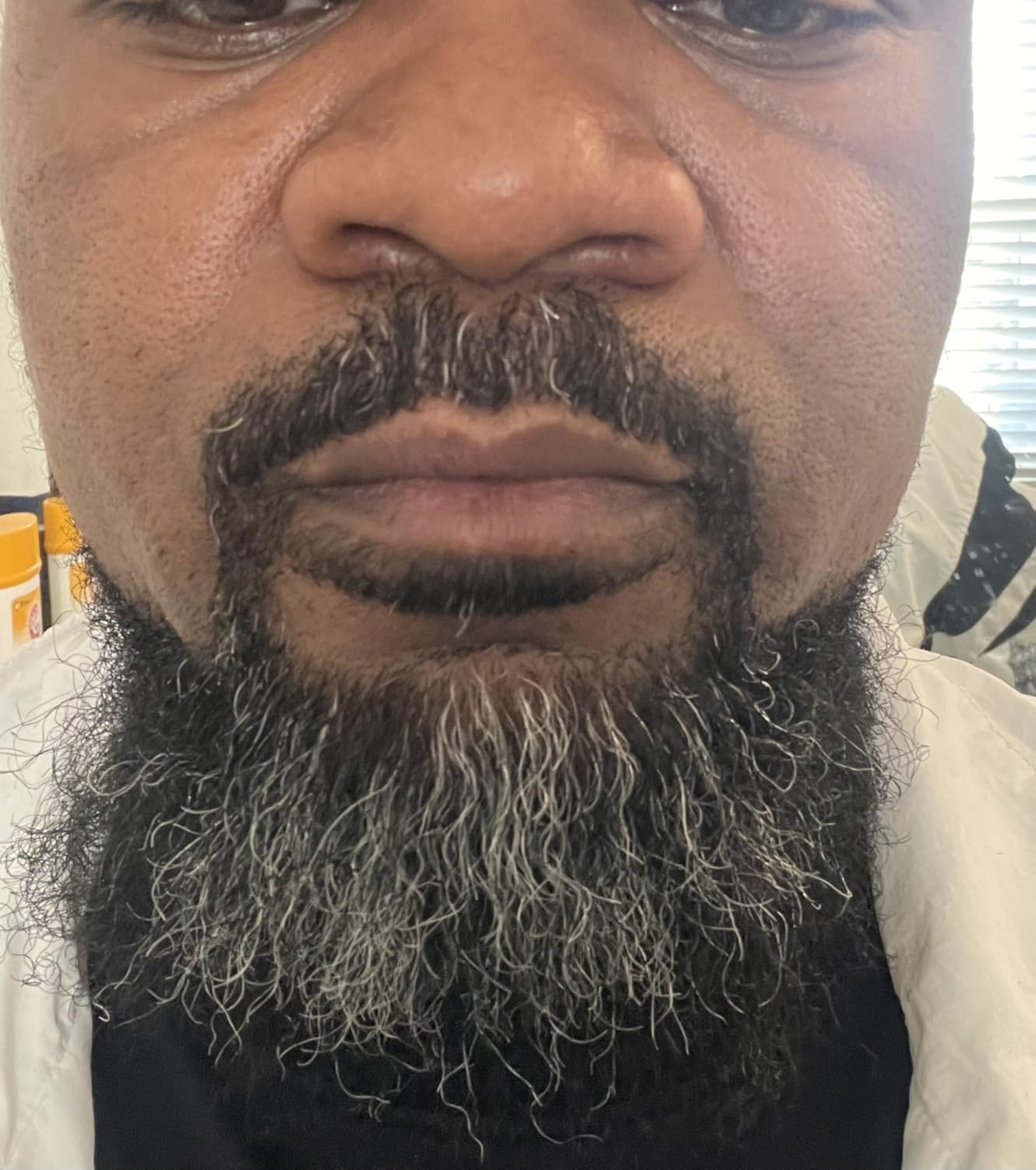 Beard Straightener for Men w/Beard Oil, Balm, Comb & E-Book for All Beard Type,w/Dual Voltage Travel-Friendly,Auto Shut-Off,Anti-Scald Feature Heated Straightening Brush Kit,Unique Gifts for Men Him customer photo 1