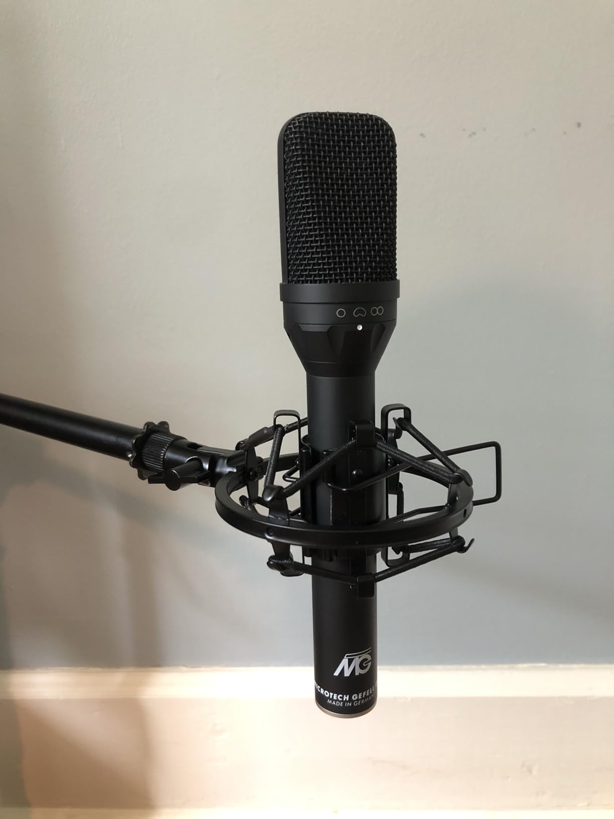 Microphone Shock Mount Holder Clip Mic Anti-Vibration for 22mm-26mm Diameter Dynamic Mic Like Shure SM58 58S SM57 PAG48 Sennheiser E835 E845 AKG D5S Samson Q7 Q8 Behringer Xm8500 customer photo 1