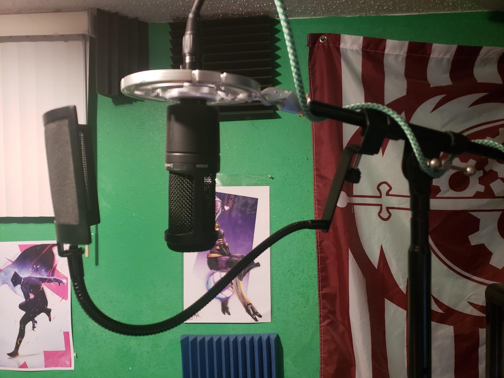 YOUSHARES AT2020 Shock Mount, Microphone Shock Mount Reduces Vibration Noise for Audio Technica AT2020 AT2035 ATR2500 Condenser Mic customer photo 1