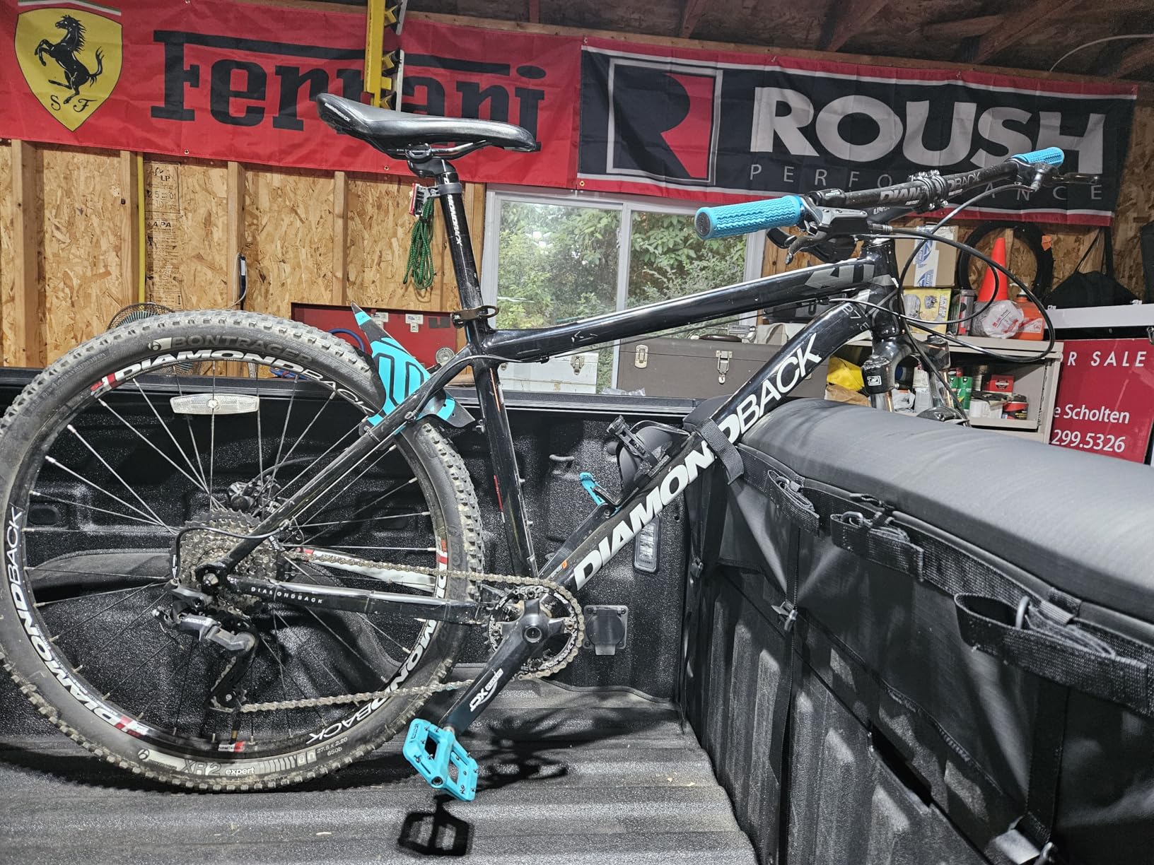 Dakine Pickup Pad DLX Curve - Premium tailgate pad with cable routing, Fits most pickup trucks customer photo 1