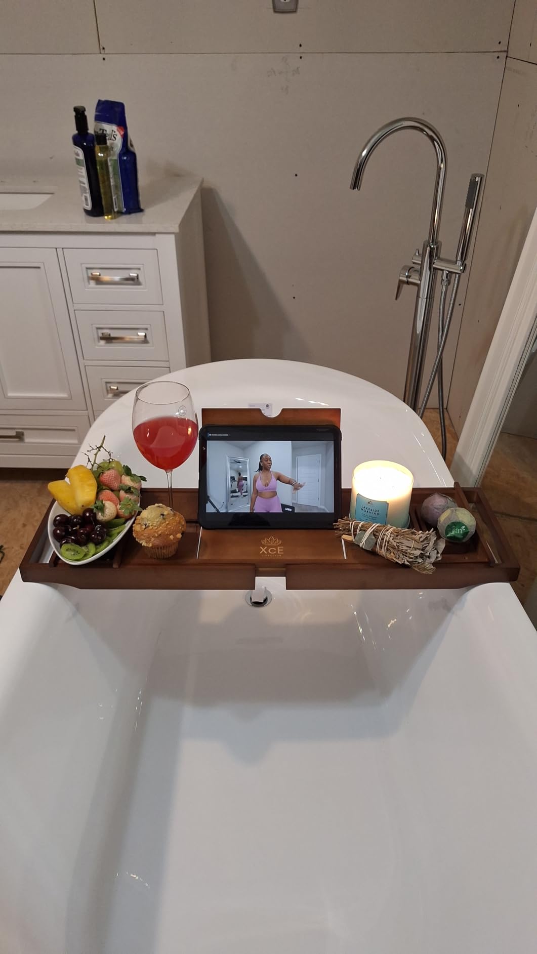 XcE Bamboo Bathtub Caddy Tray - Expandable to 41 Inches with Book Stand, Soap Holder & Anti-Slip Pads for Luxury Bath Spa, Brown customer photo 1