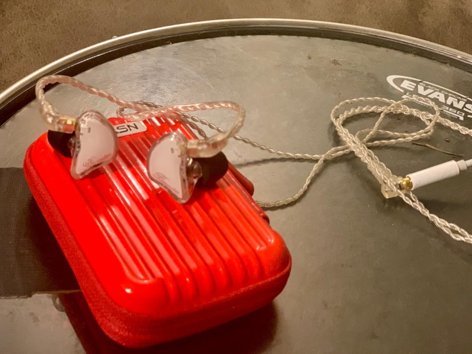 BASN Bmaster Triple Drivers in Ear Monitor Headphone with Two Detachable Cables Fit in Ear Suitable for Audio Engineer, Musician customer photo 1